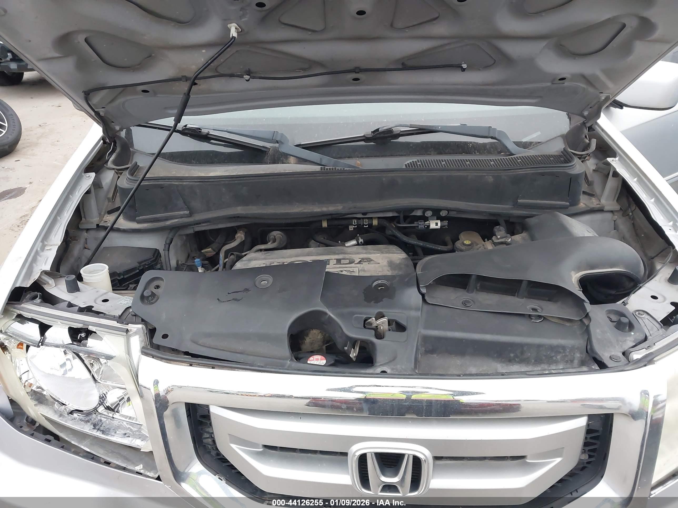 HONDA PILOT image 10