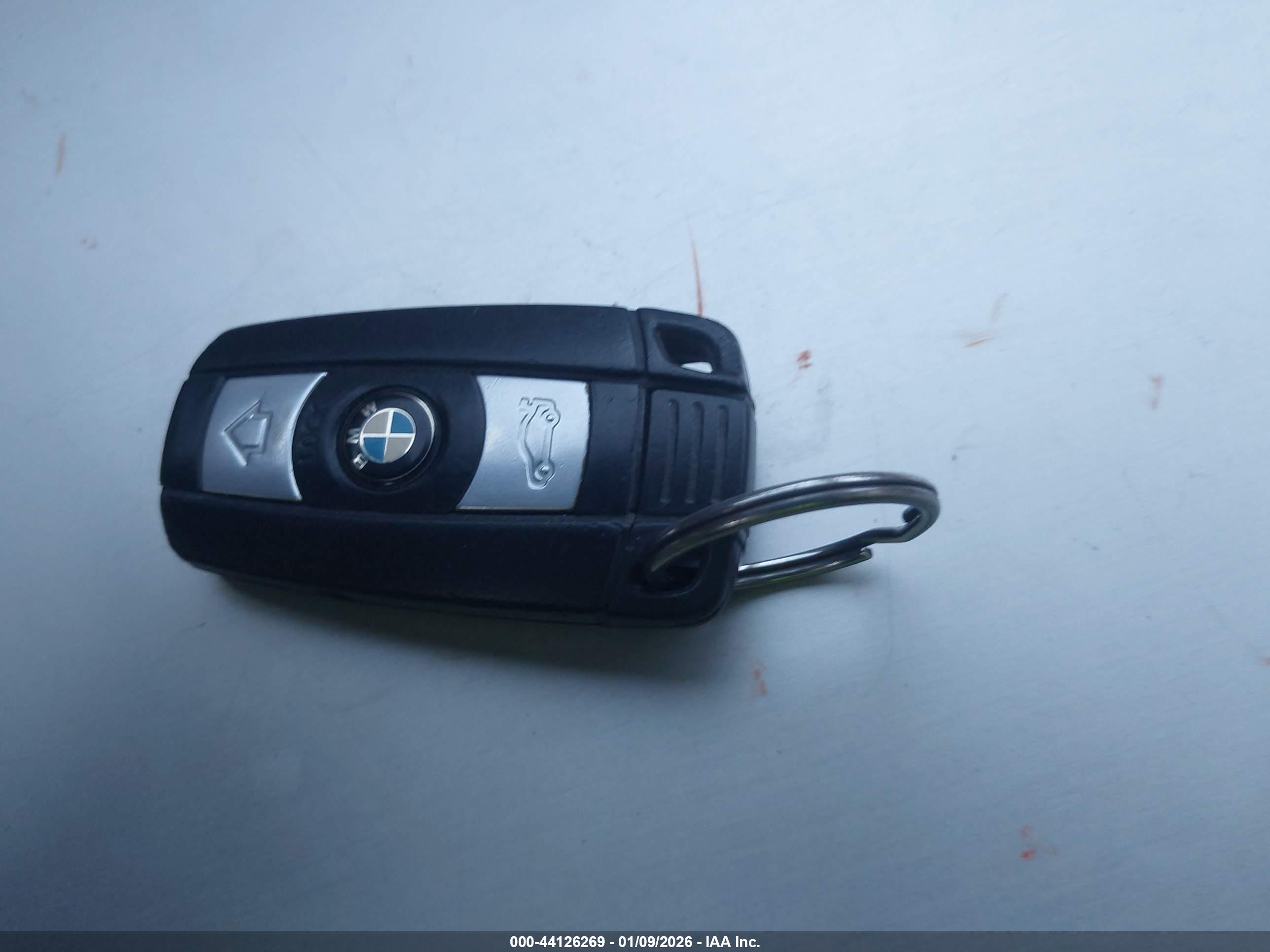 BMW 328I image 11