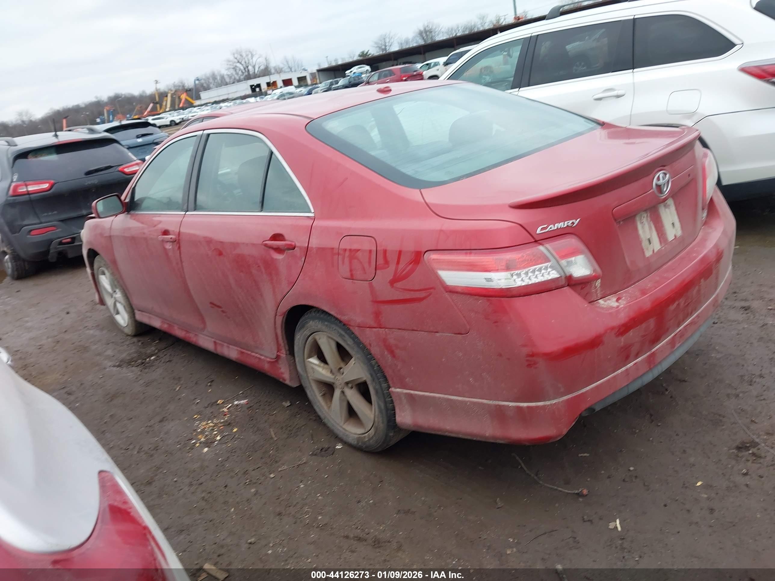 TOYOTA CAMRY image 3