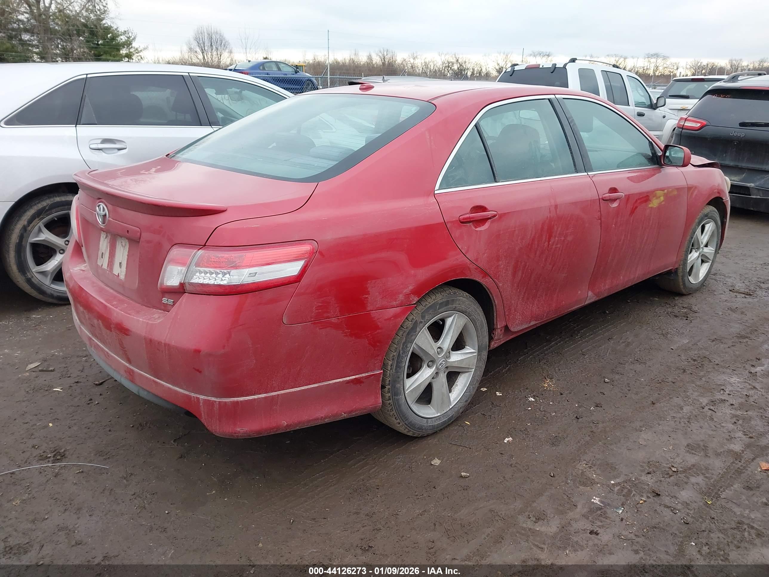 TOYOTA CAMRY image 4