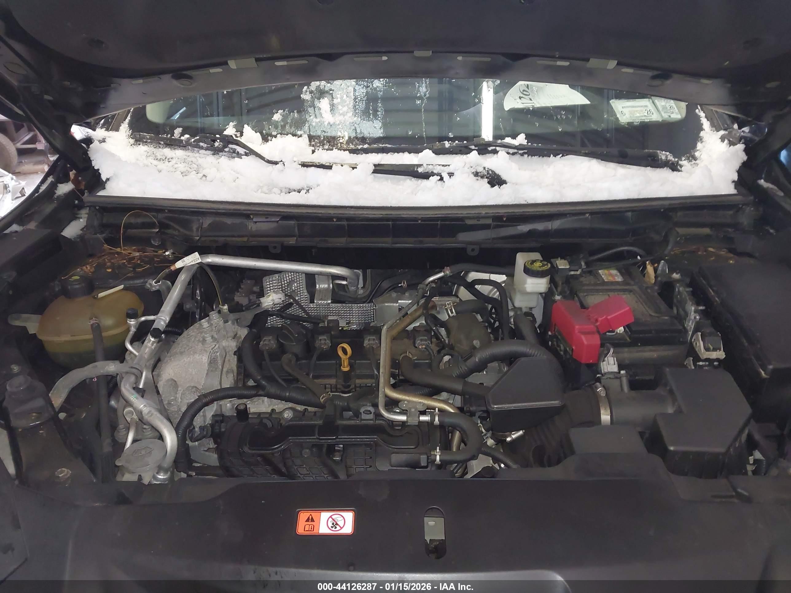 MITSUBISHI OUTLANDER image 10