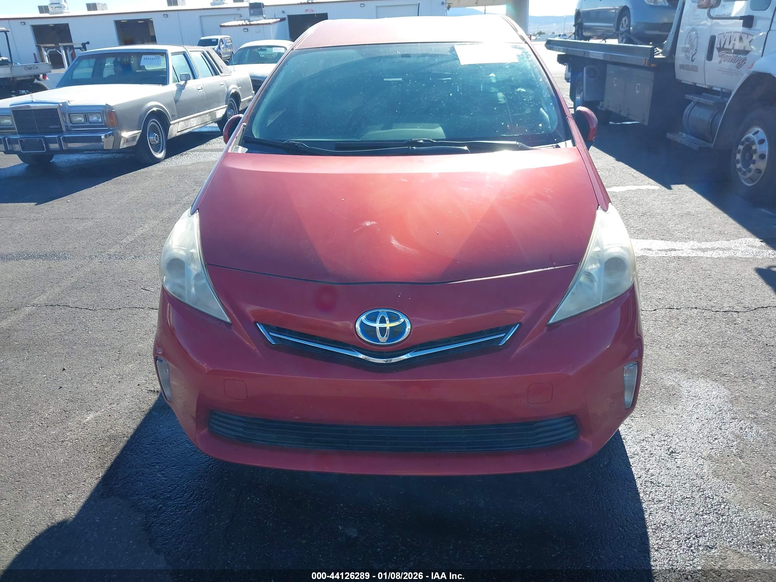 TOYOTA PRIUS image 6