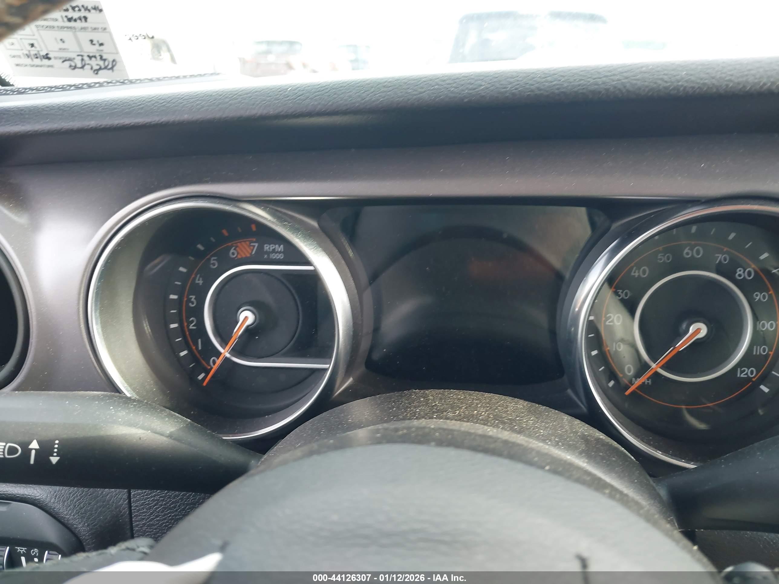 JEEP WRANGLER image 7