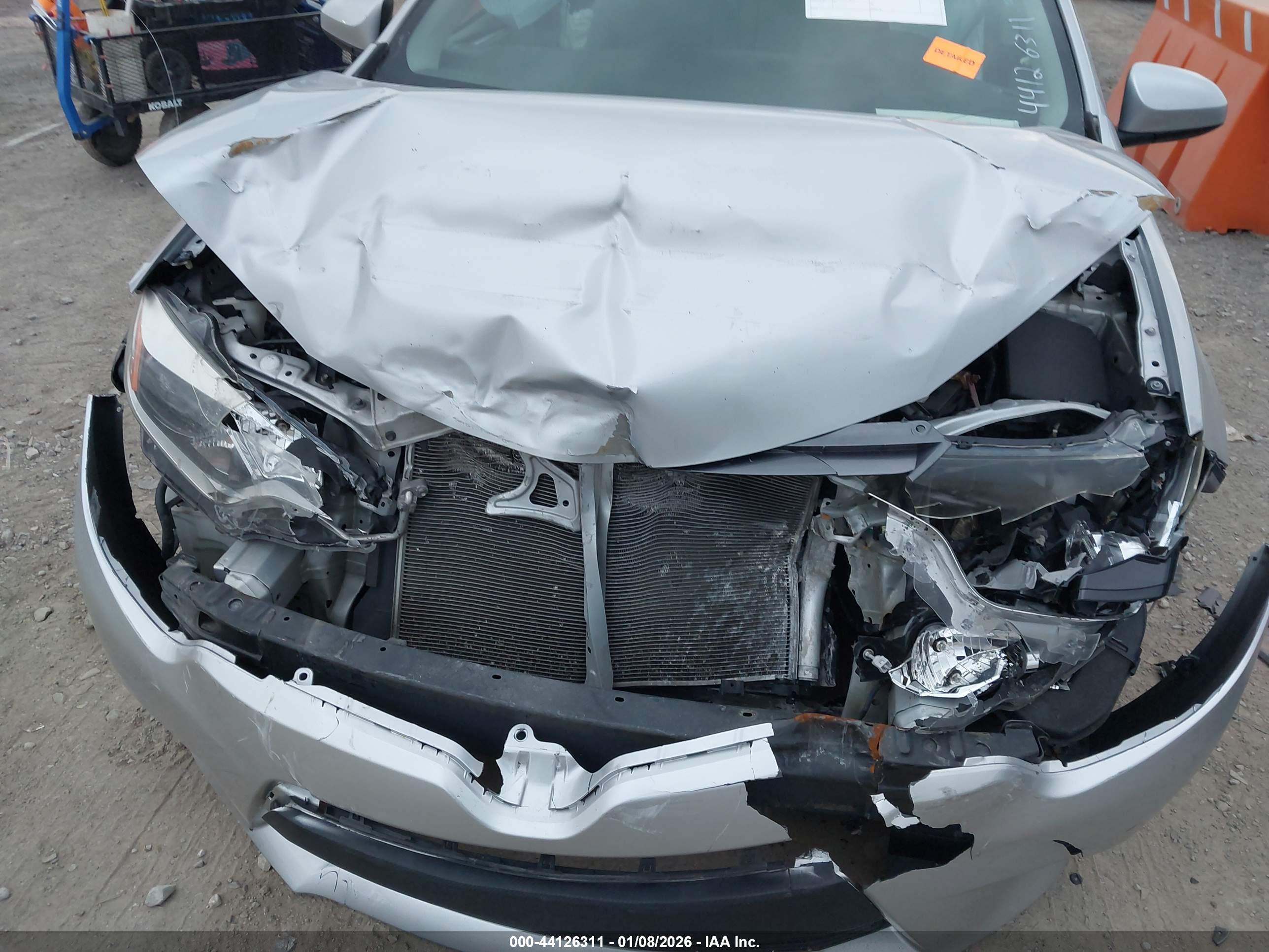 TOYOTA COROLLA image 6