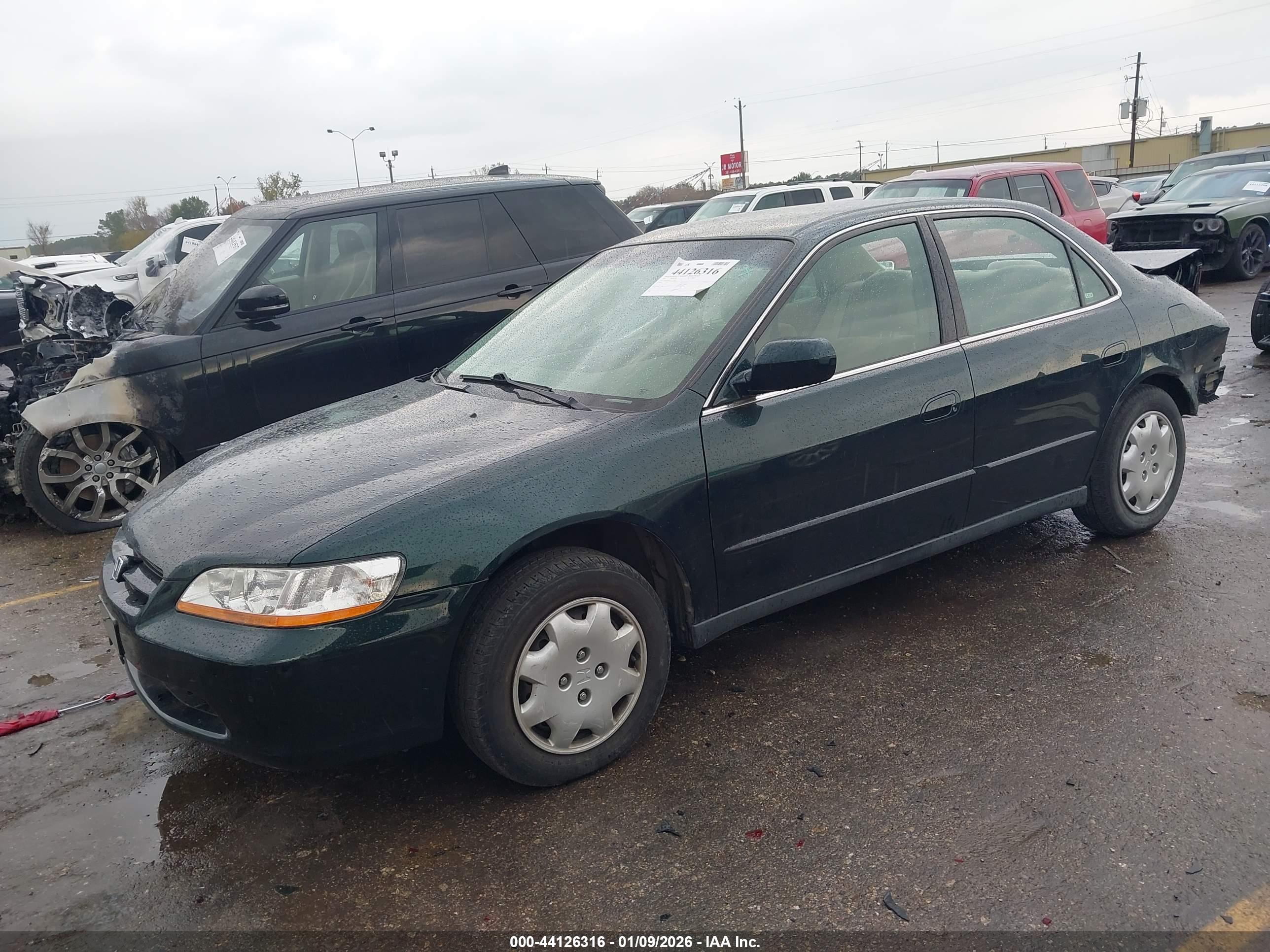 HONDA ACCORD image 2