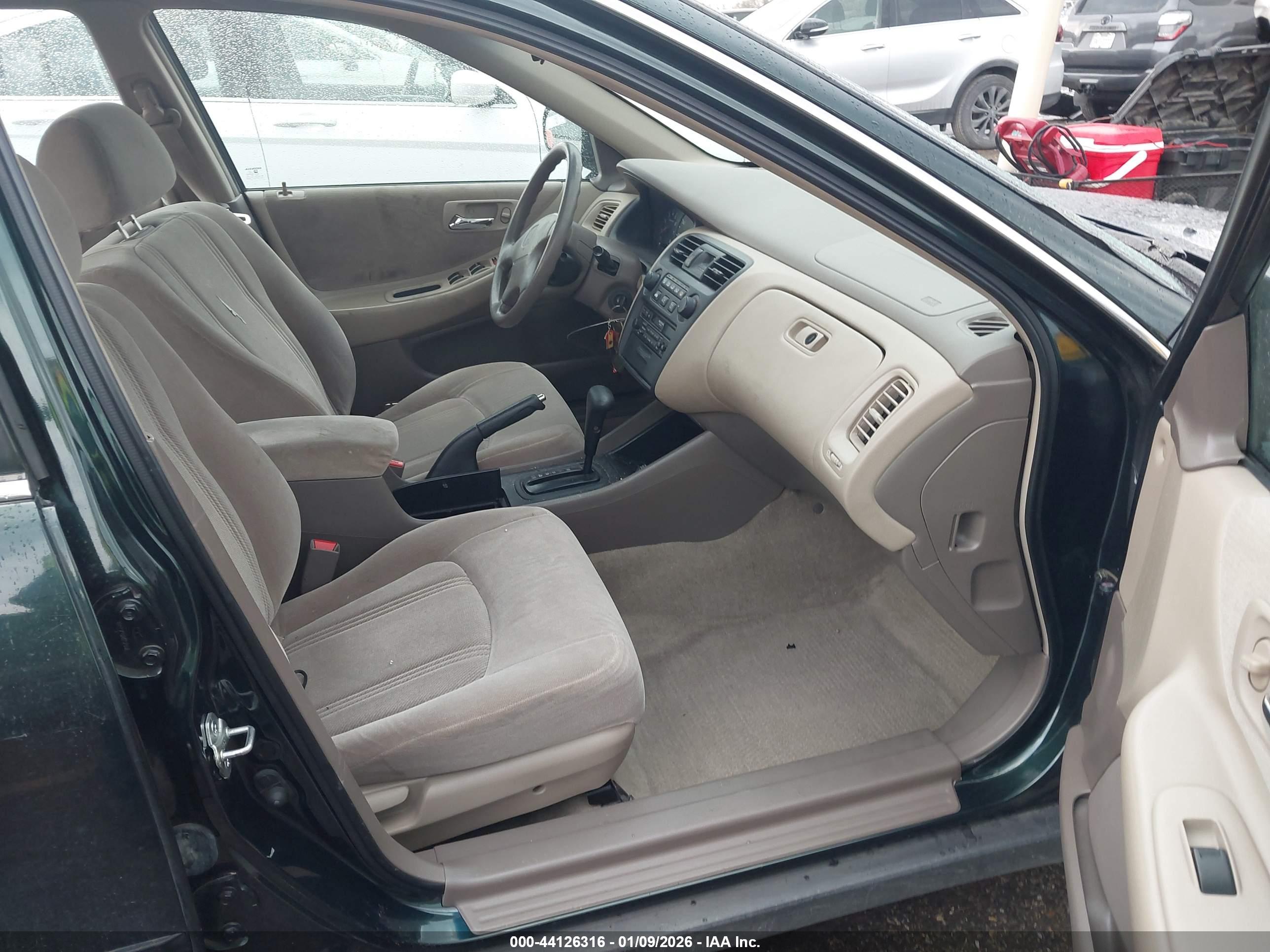 HONDA ACCORD image 5