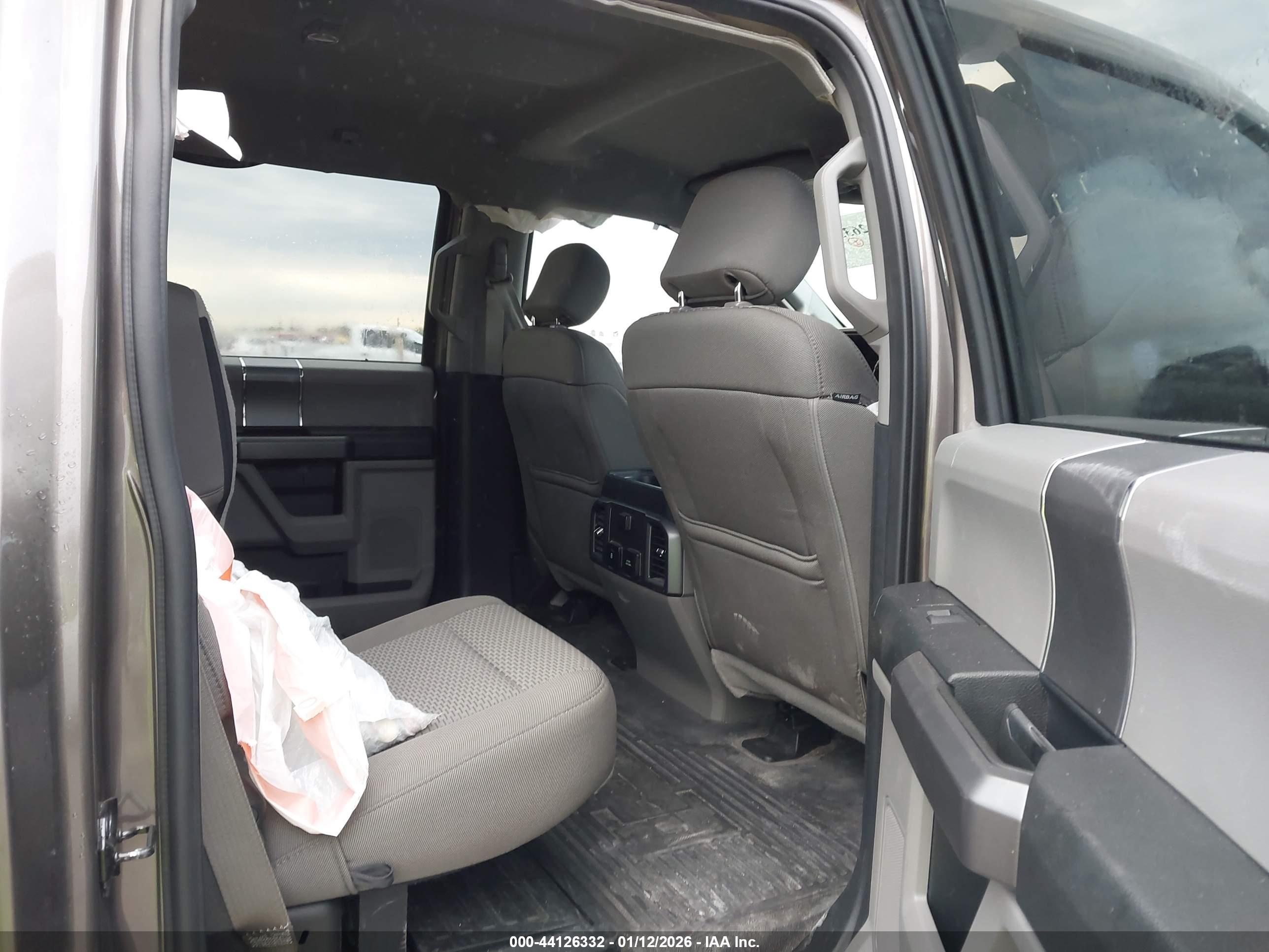FORD F-250 image 8