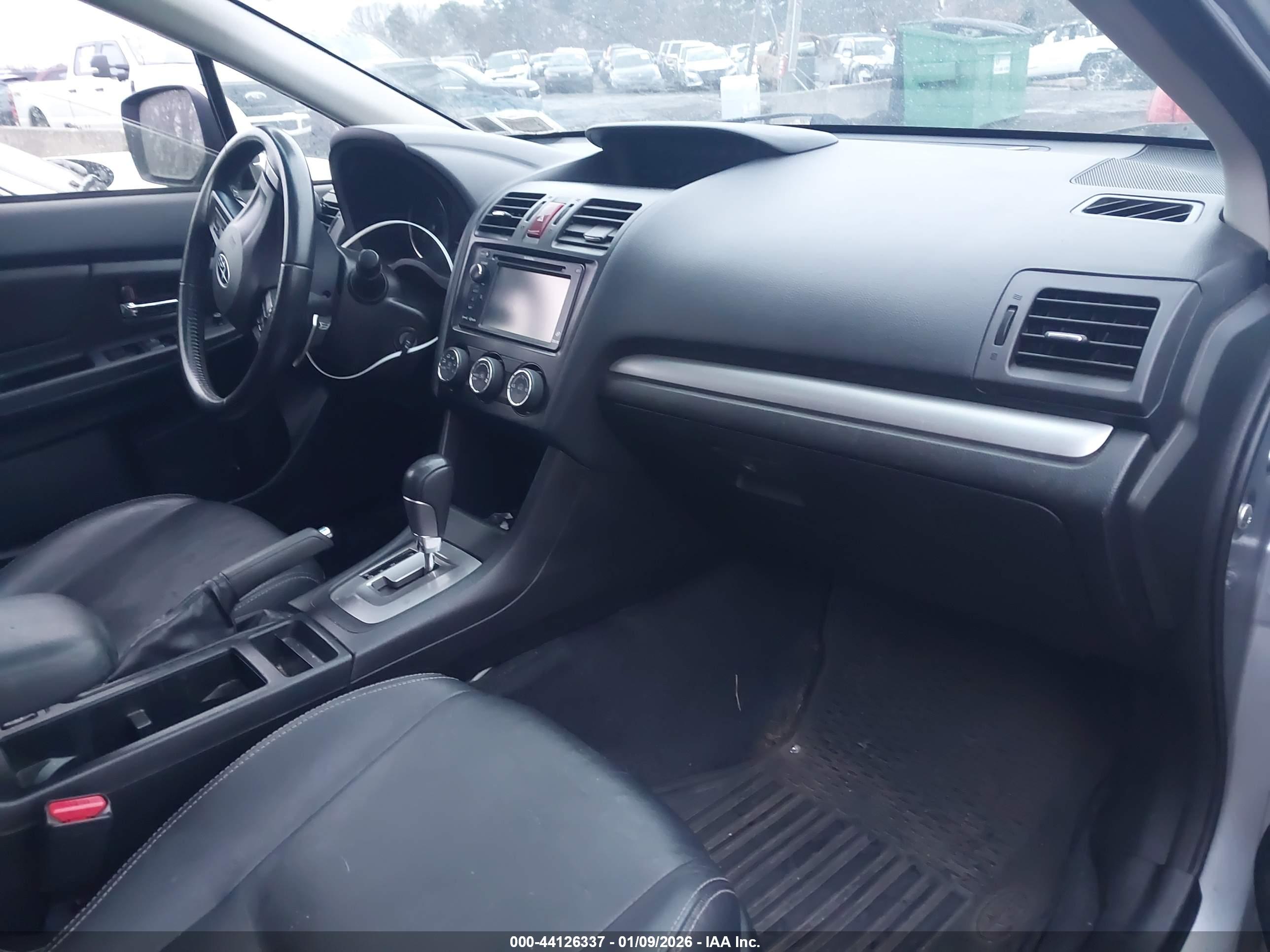 SUBARU XV image 5