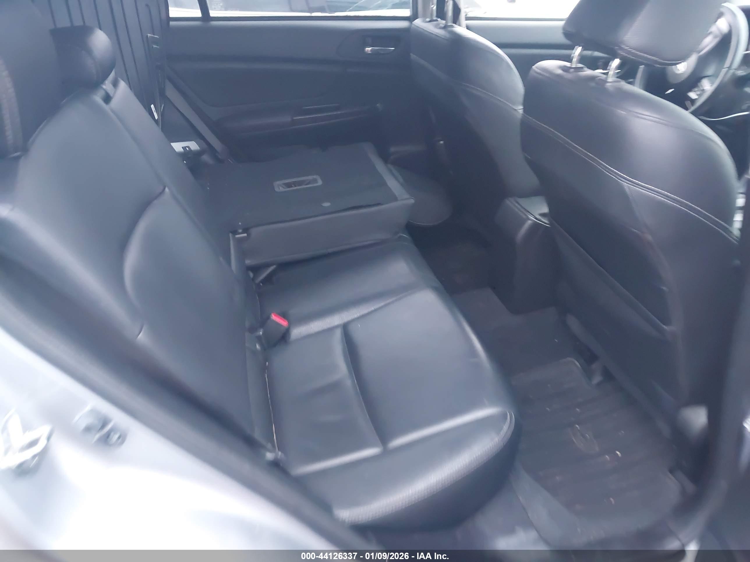 SUBARU XV image 8
