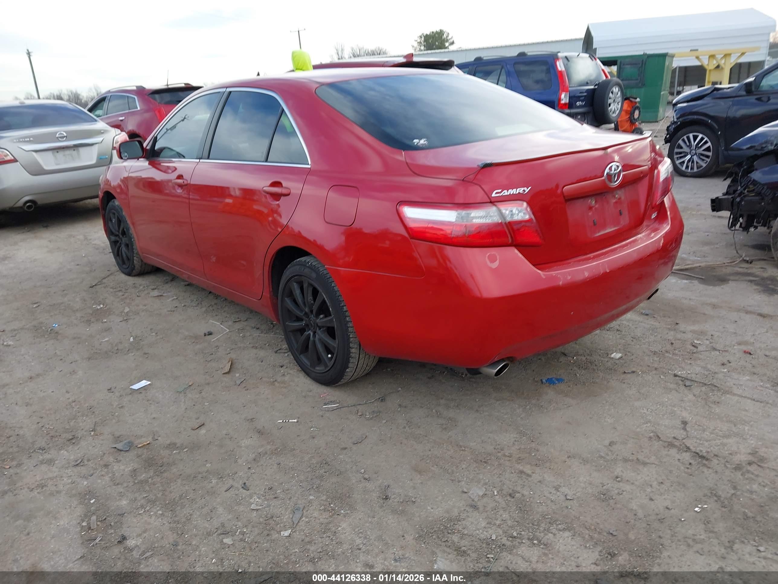 TOYOTA CAMRY image 3
