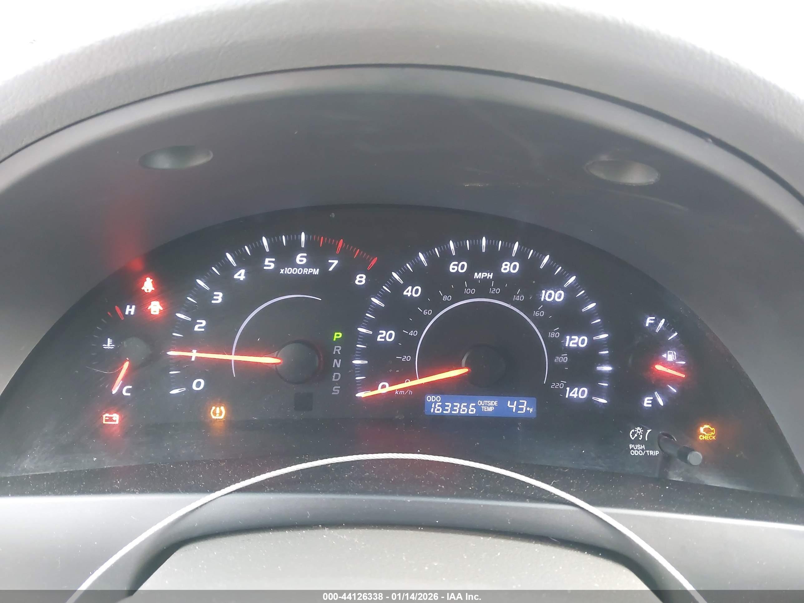 TOYOTA CAMRY image 7