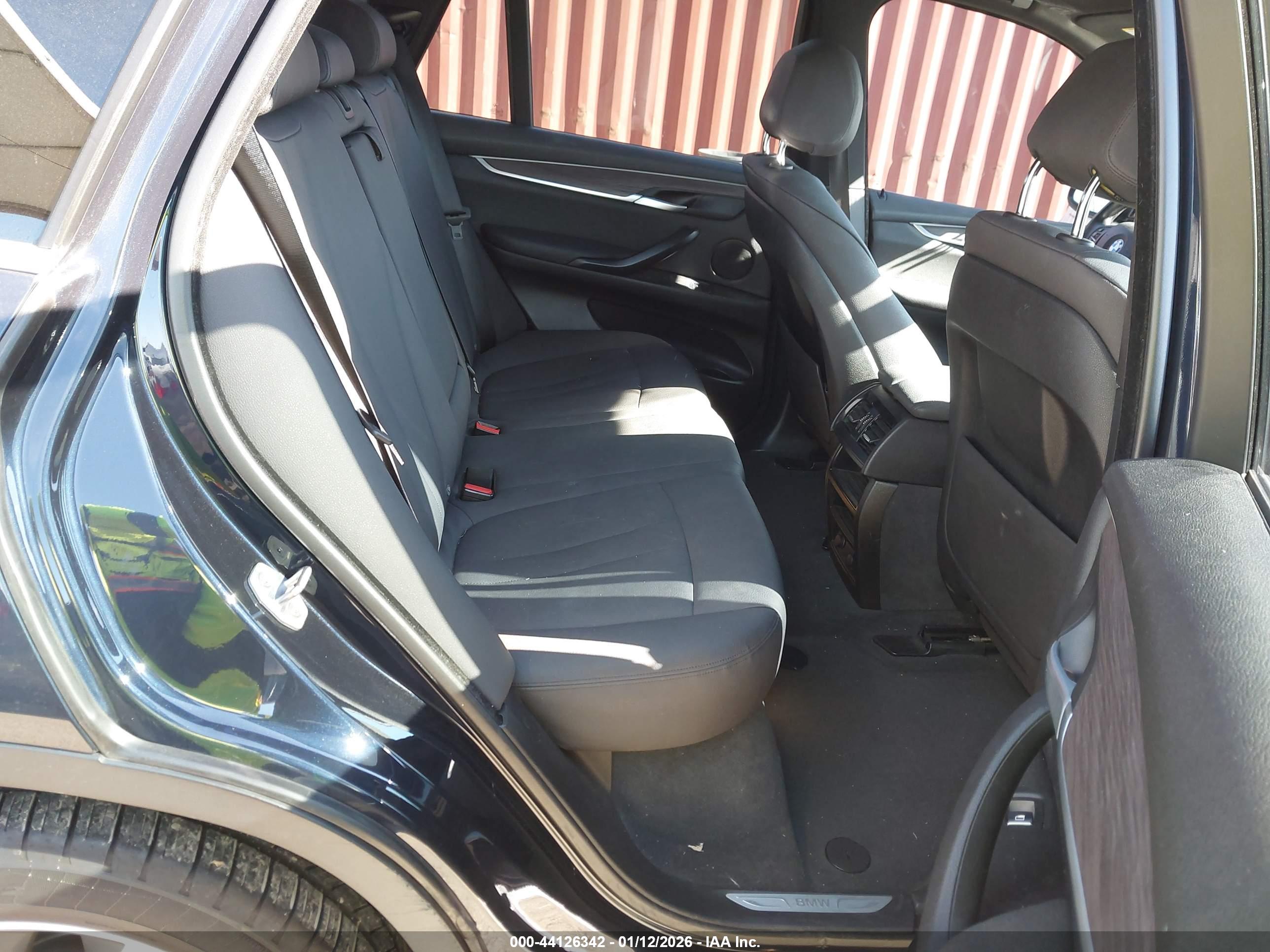 BMW X5 image 8
