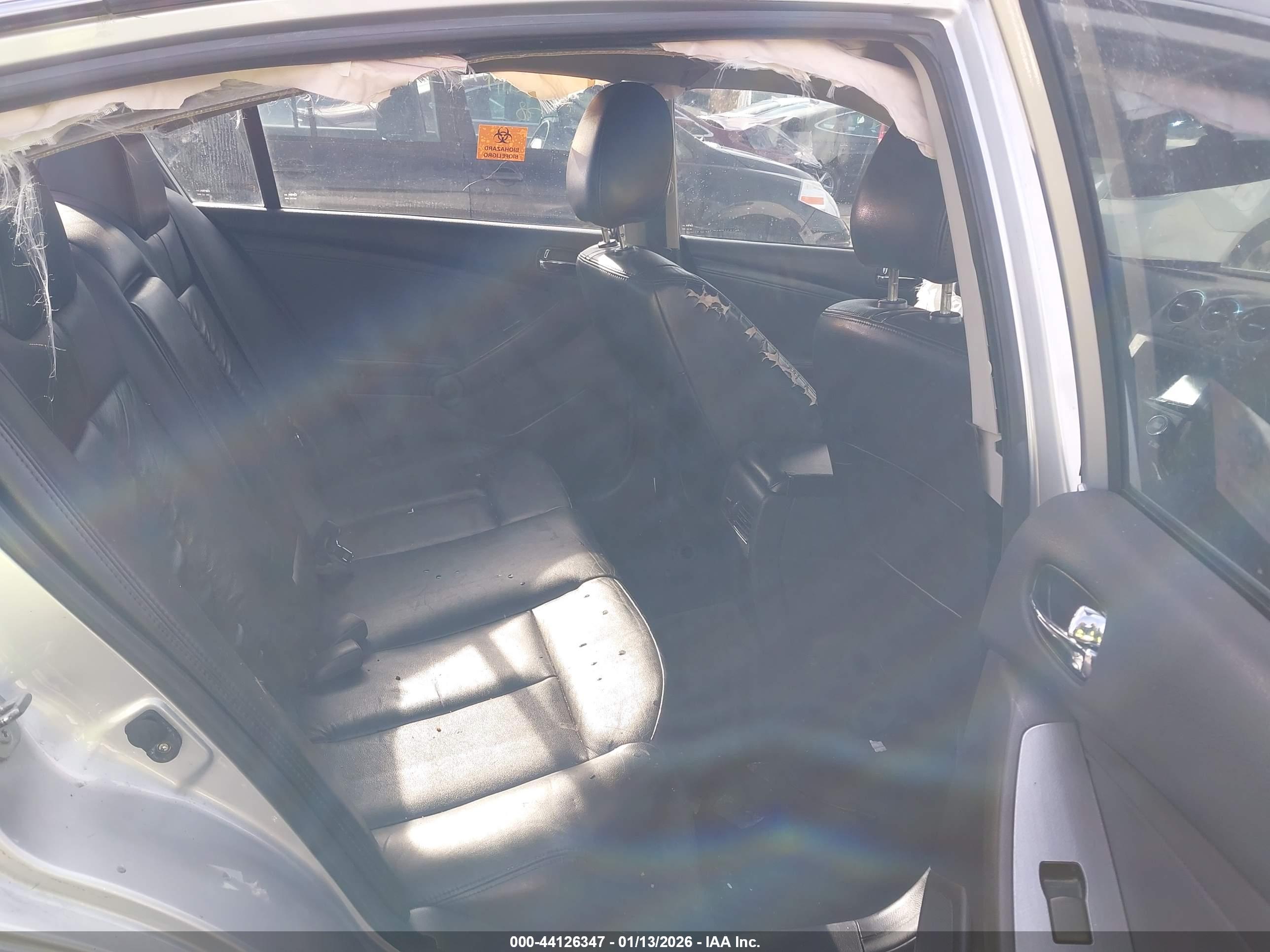 NISSAN ALTIMA image 8