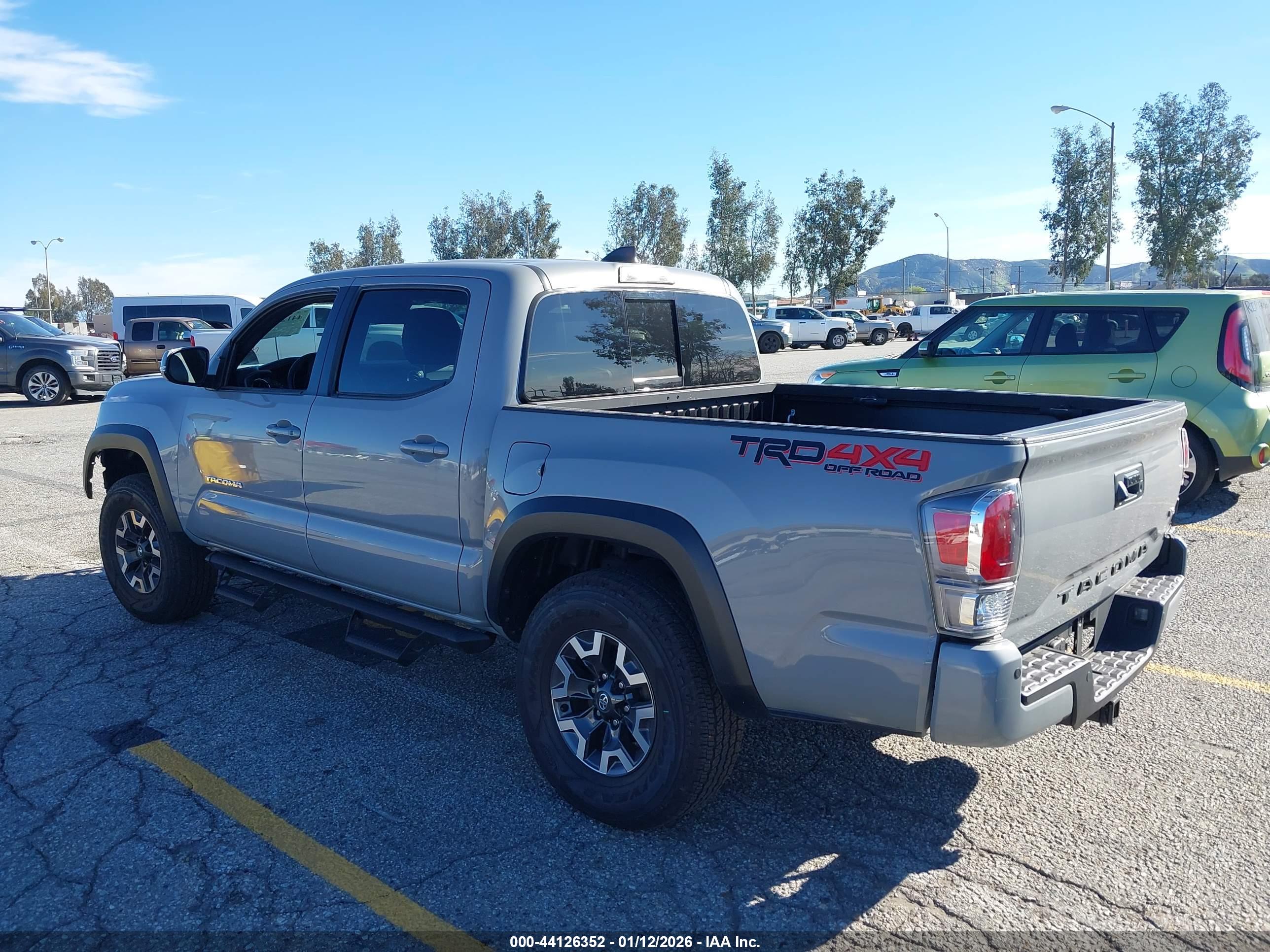 TOYOTA TACOMA image 3