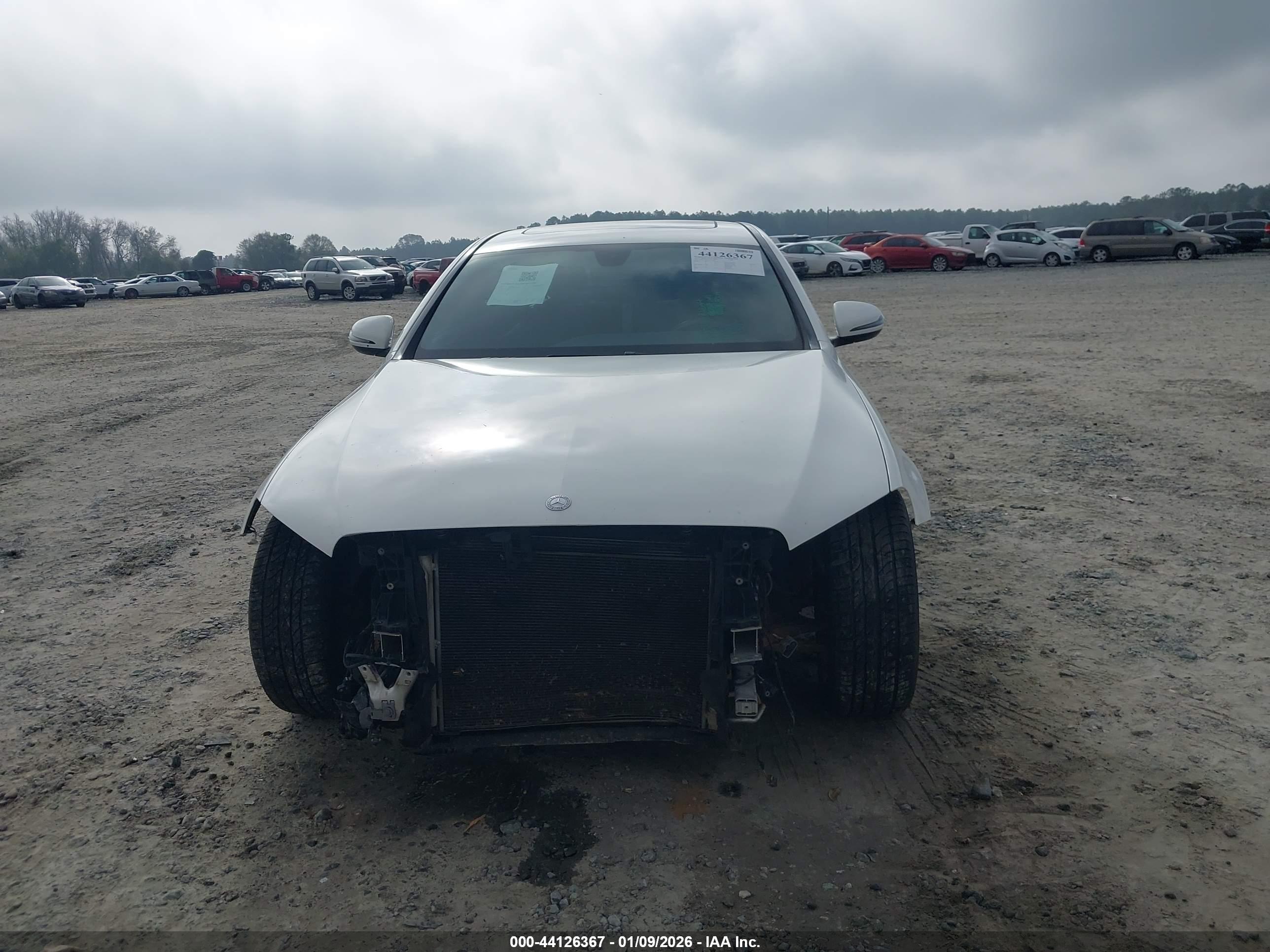 MERCEDES-BENZ E image 6