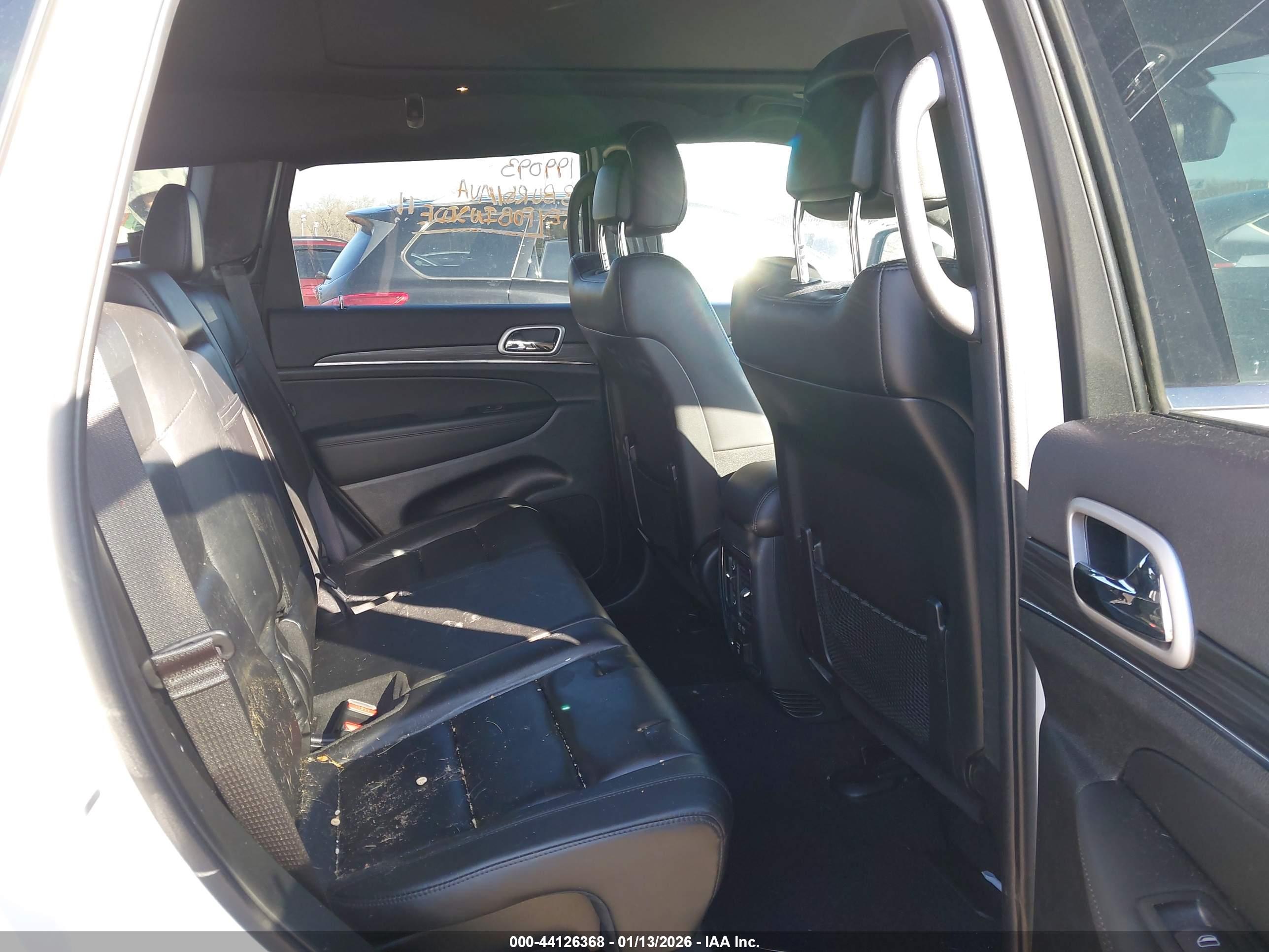 JEEP GRAND image 8