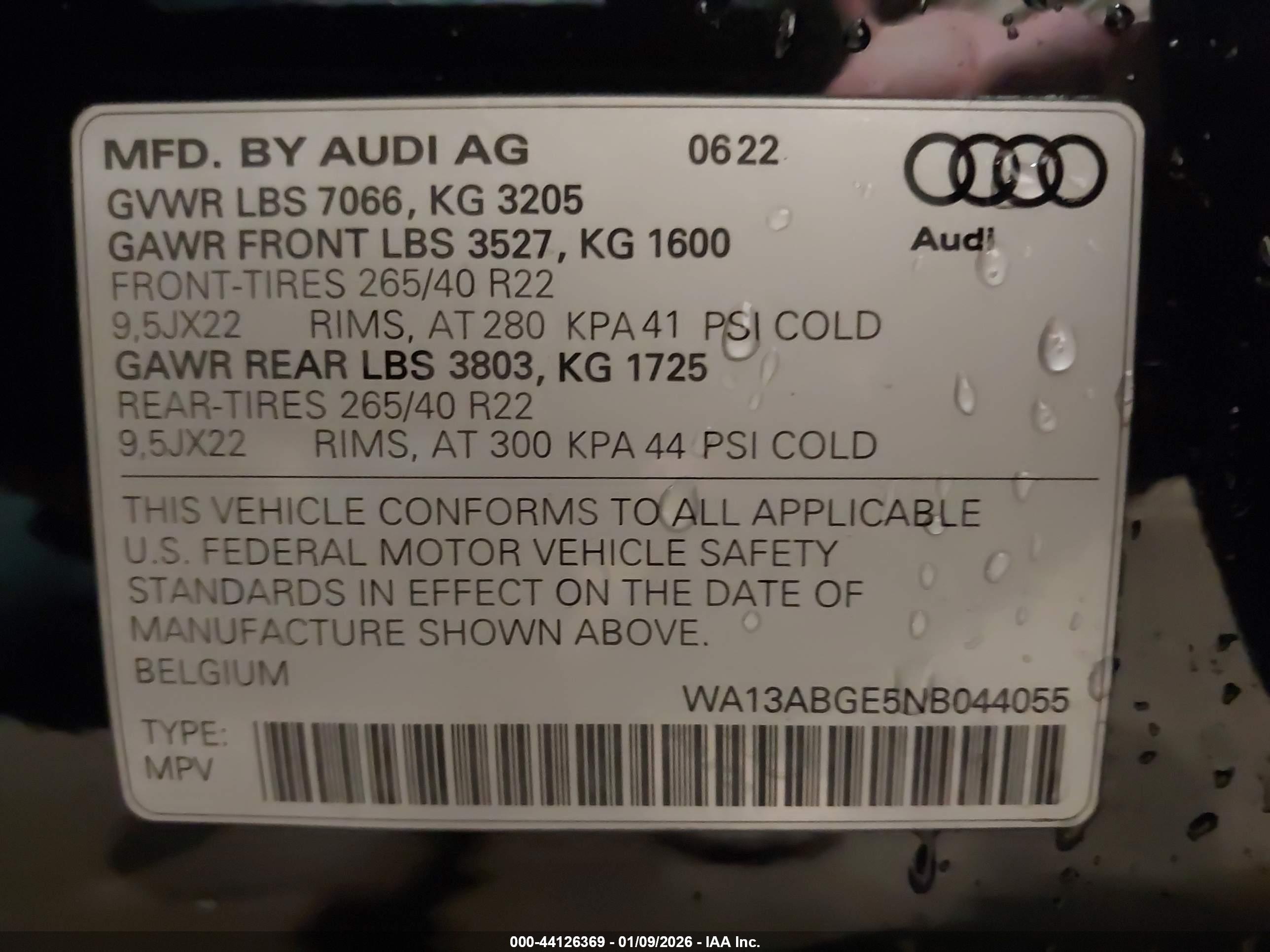 AUDI E-TRON image 9