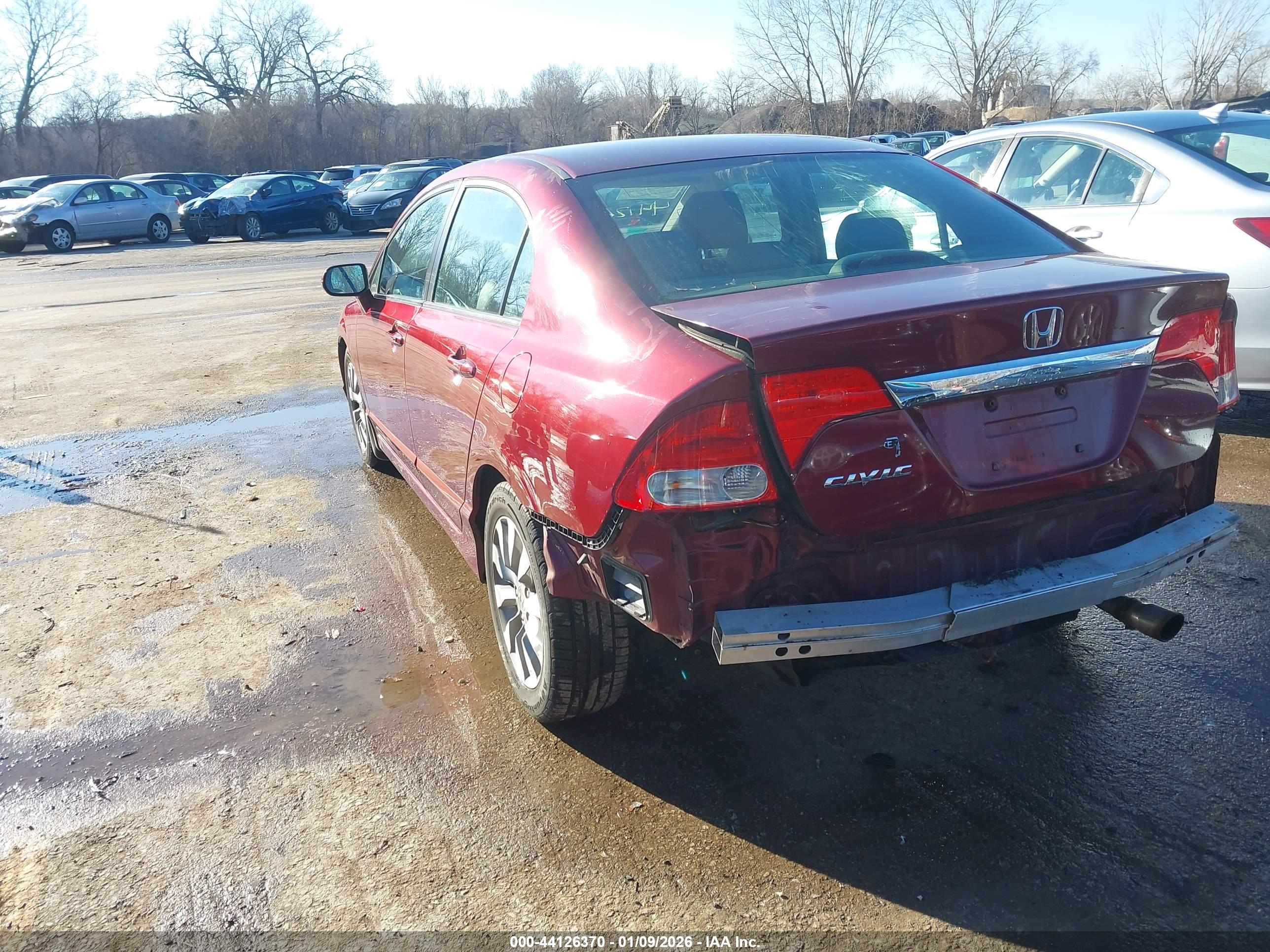 HONDA CIVIC image 3