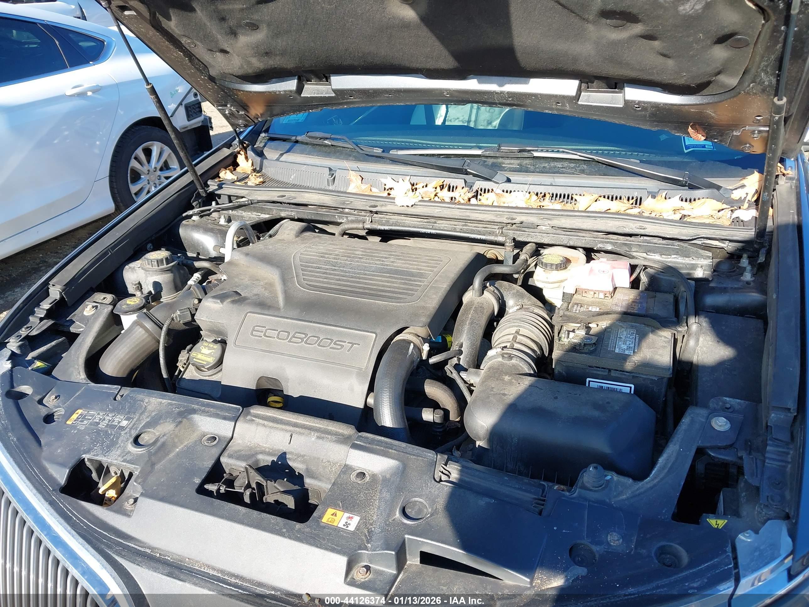 LINCOLN MKS image 10