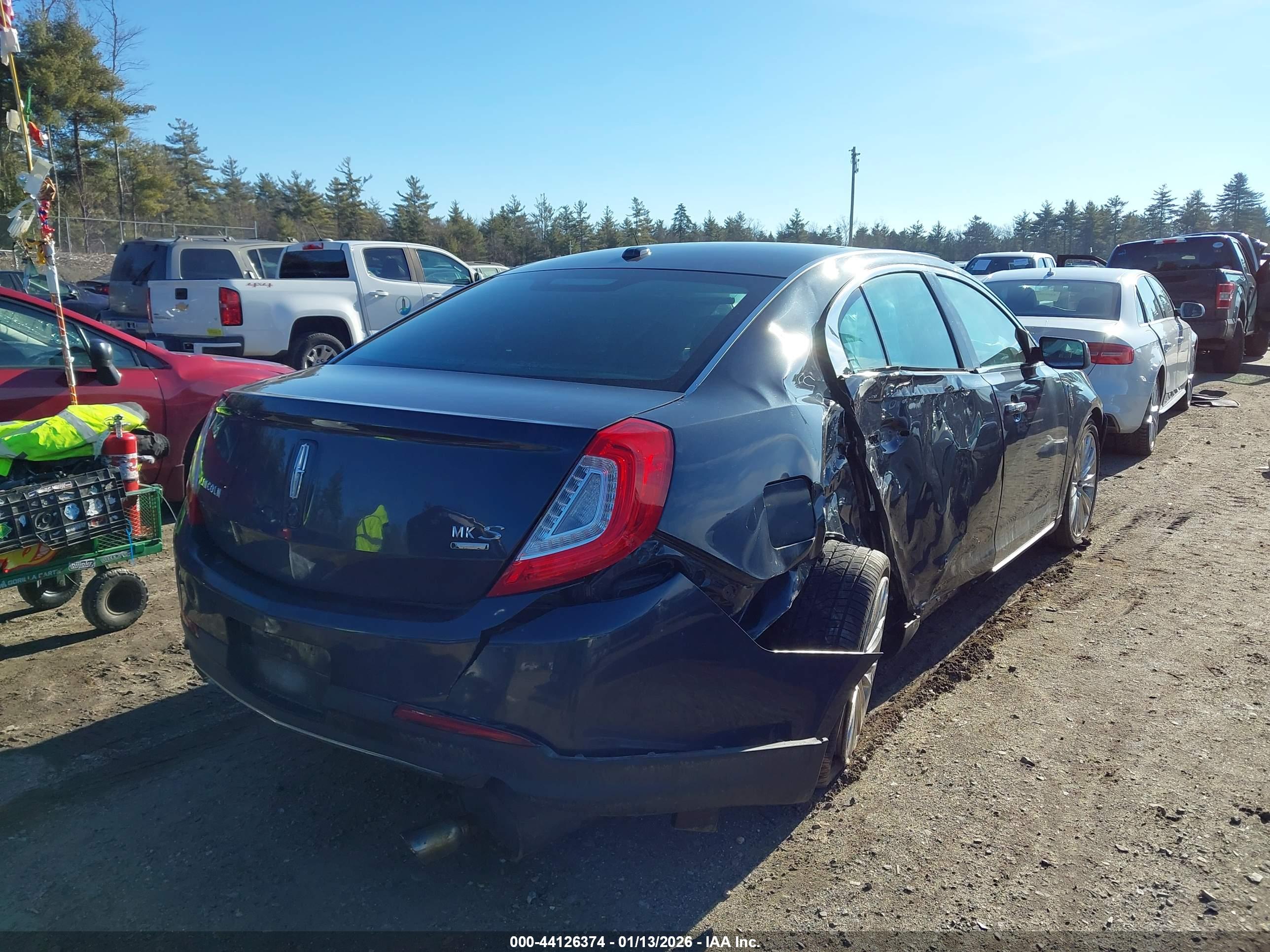 LINCOLN MKS image 4