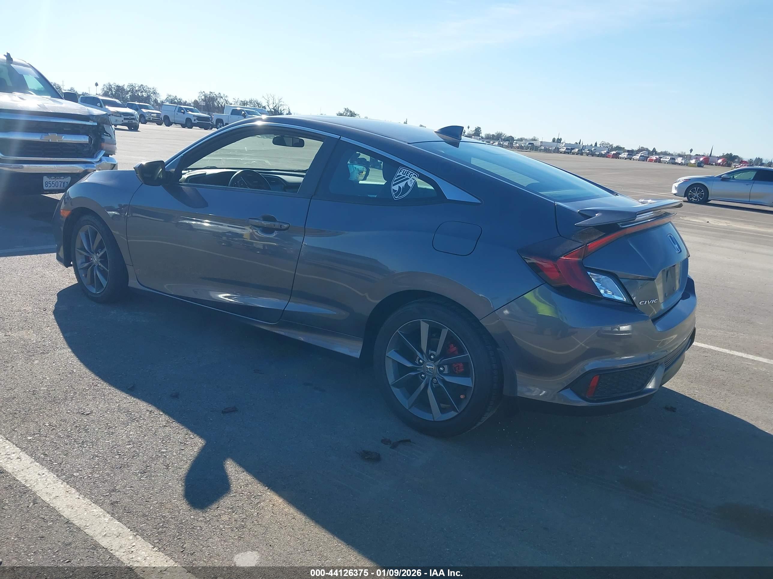 HONDA CIVIC image 3