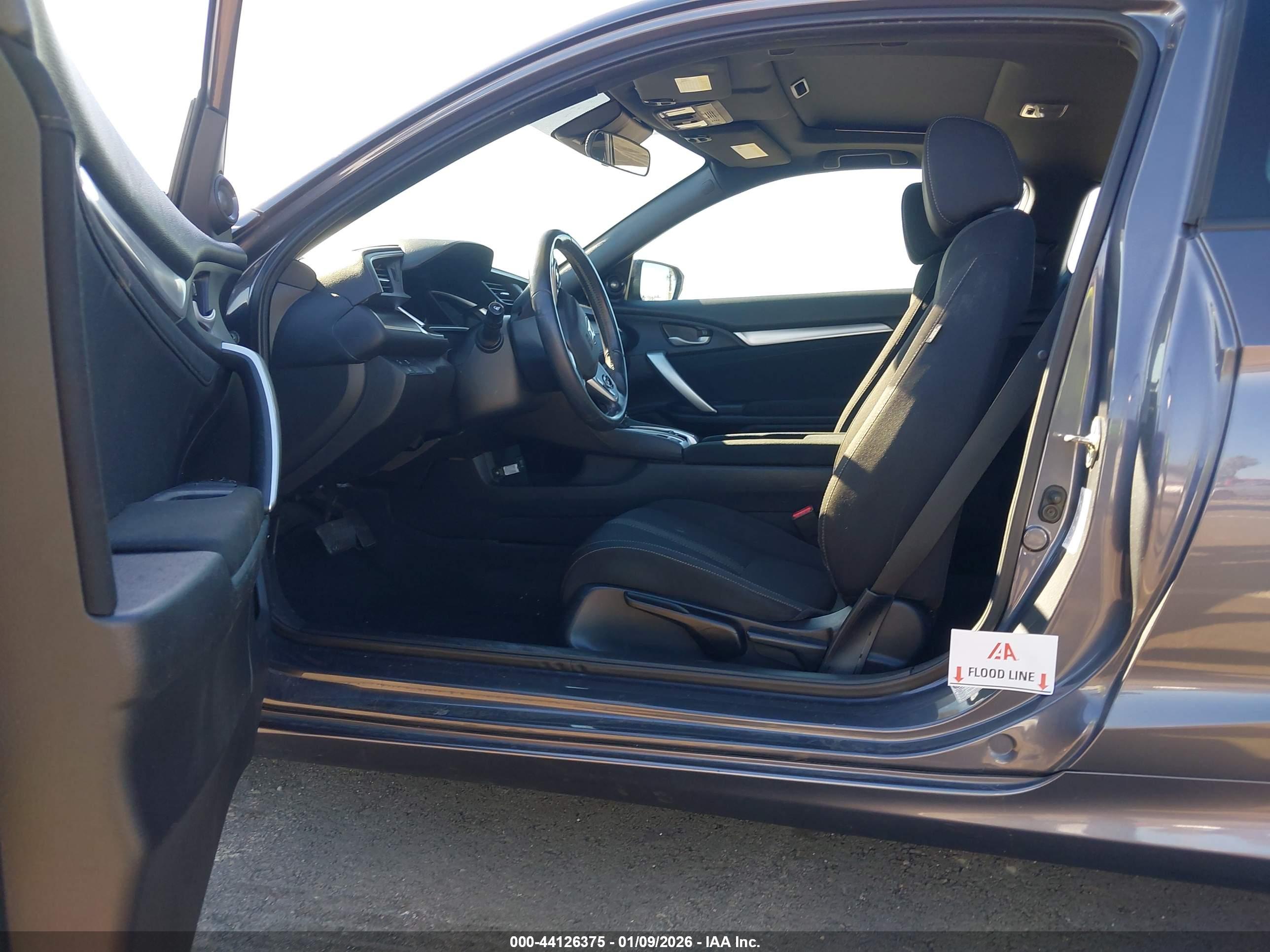 HONDA CIVIC image 6