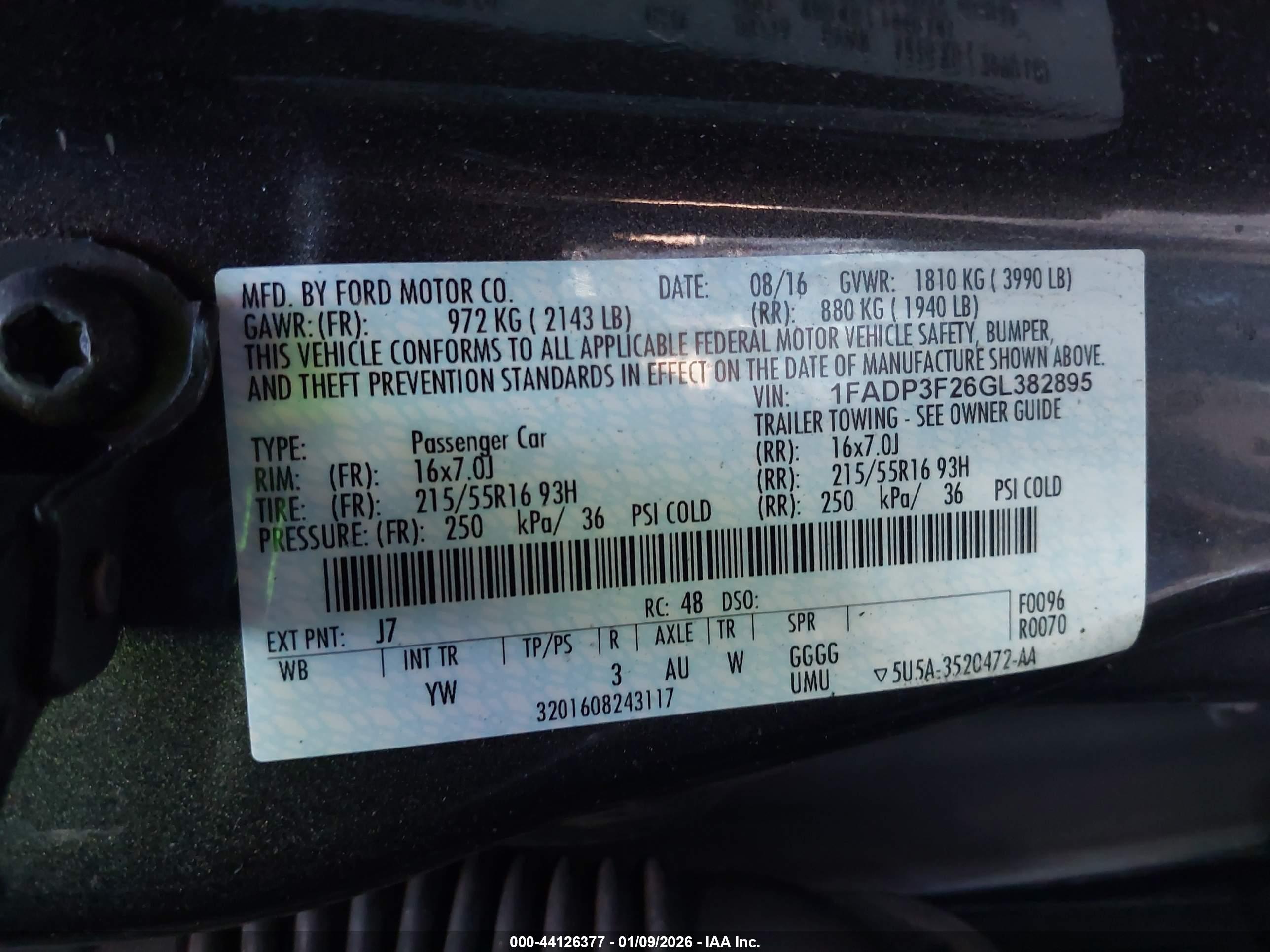FORD FOCUS image 9