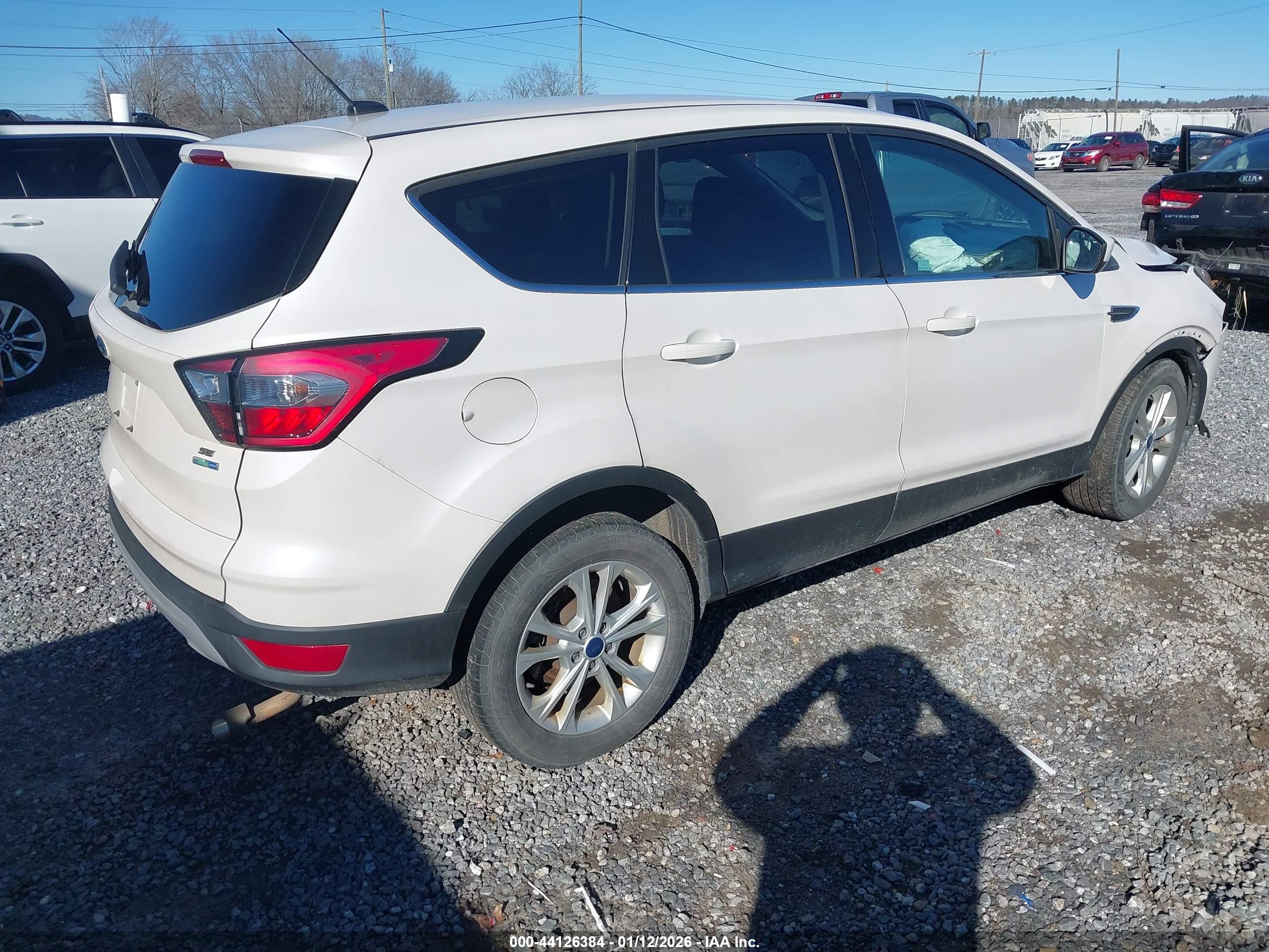 FORD ESCAPE image 4