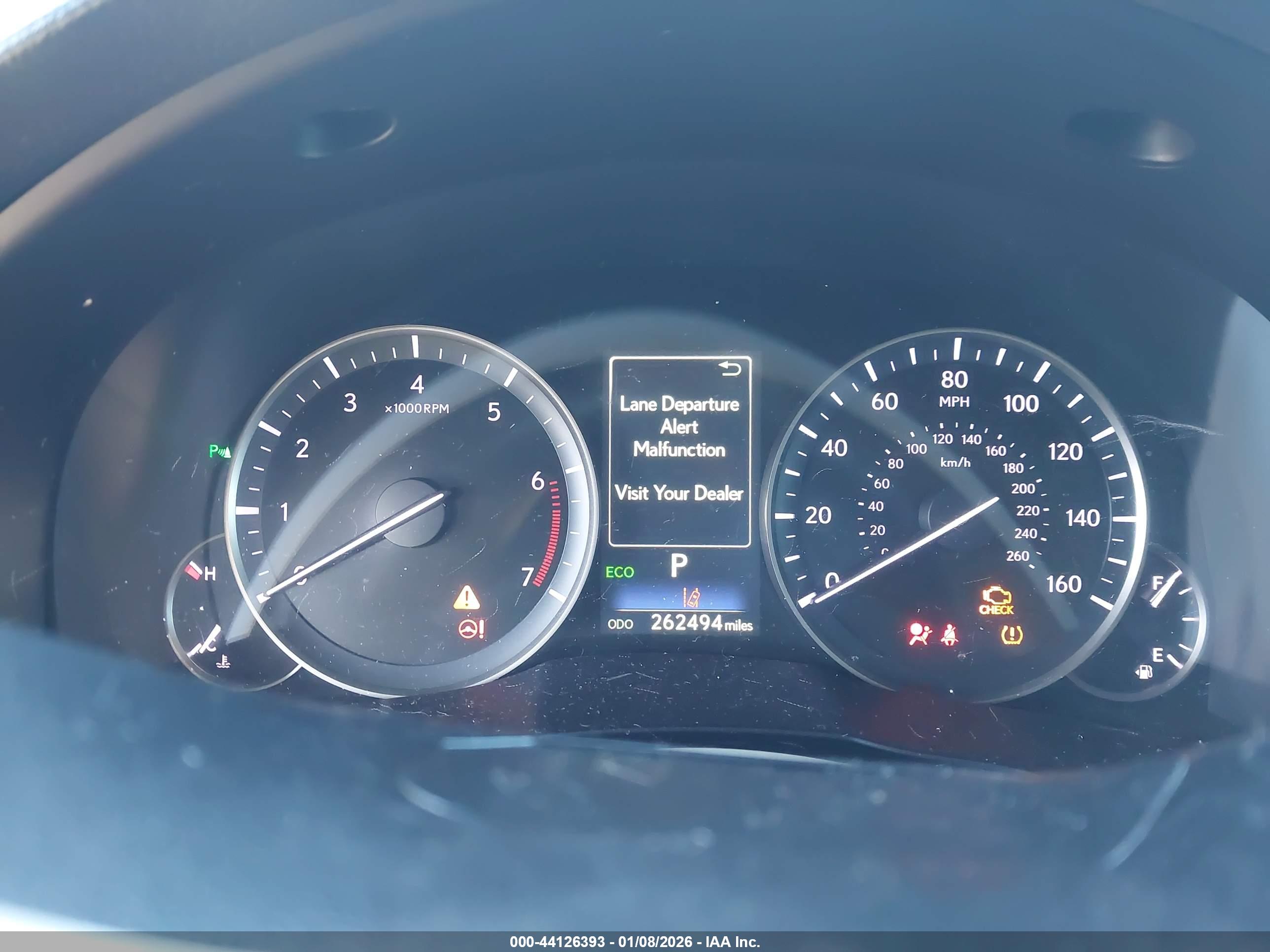 LEXUS ES image 7