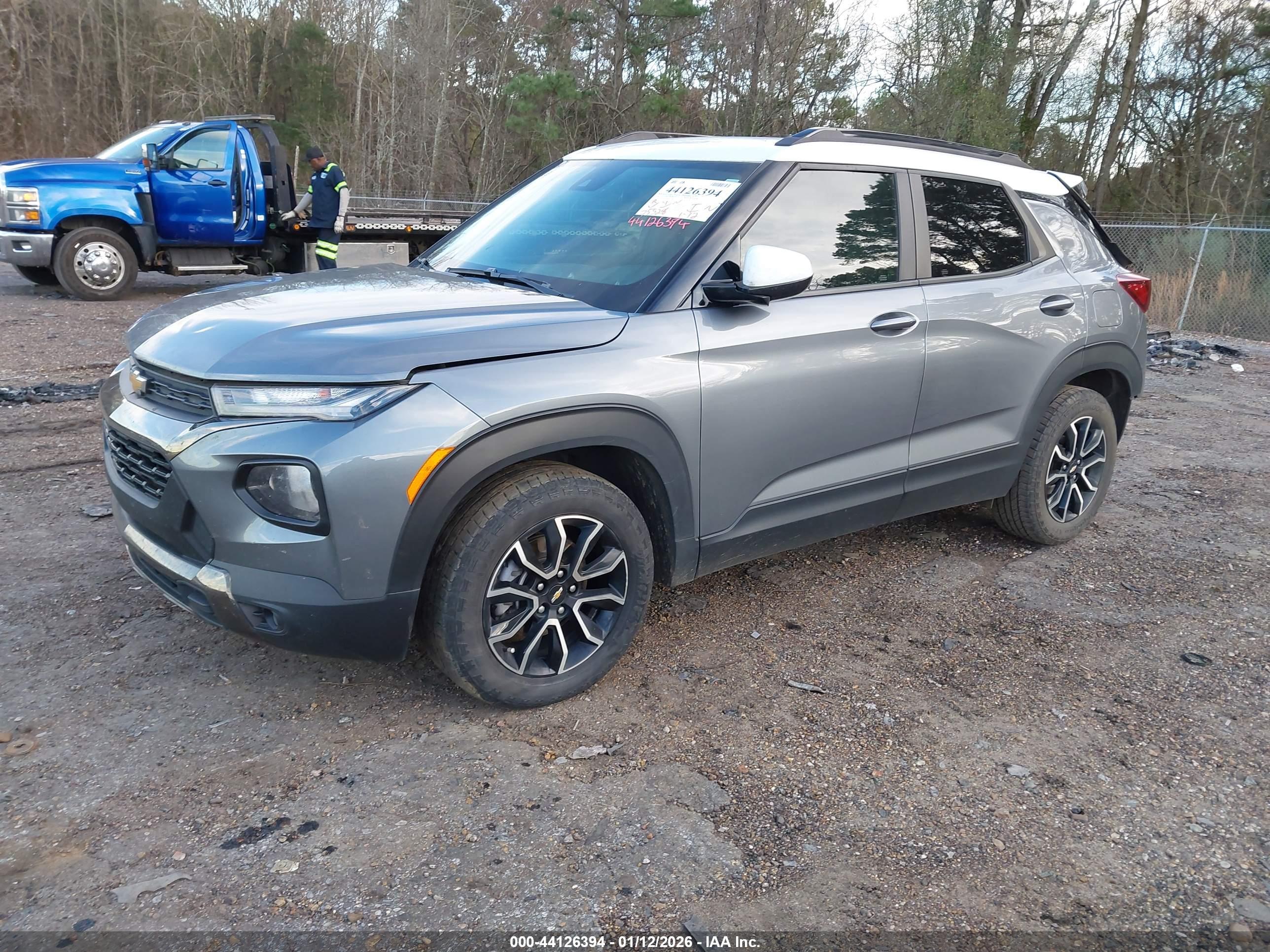 CHEVROLET TRAILBLAZER image 2