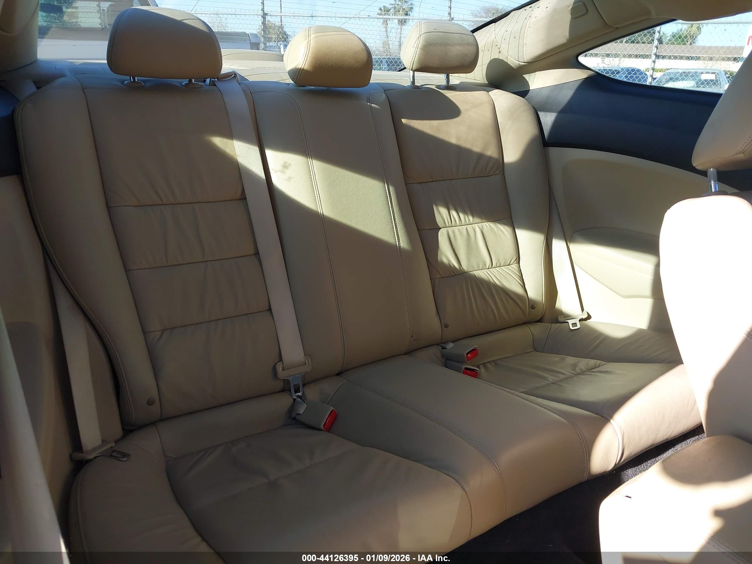 HONDA ACCORD image 8