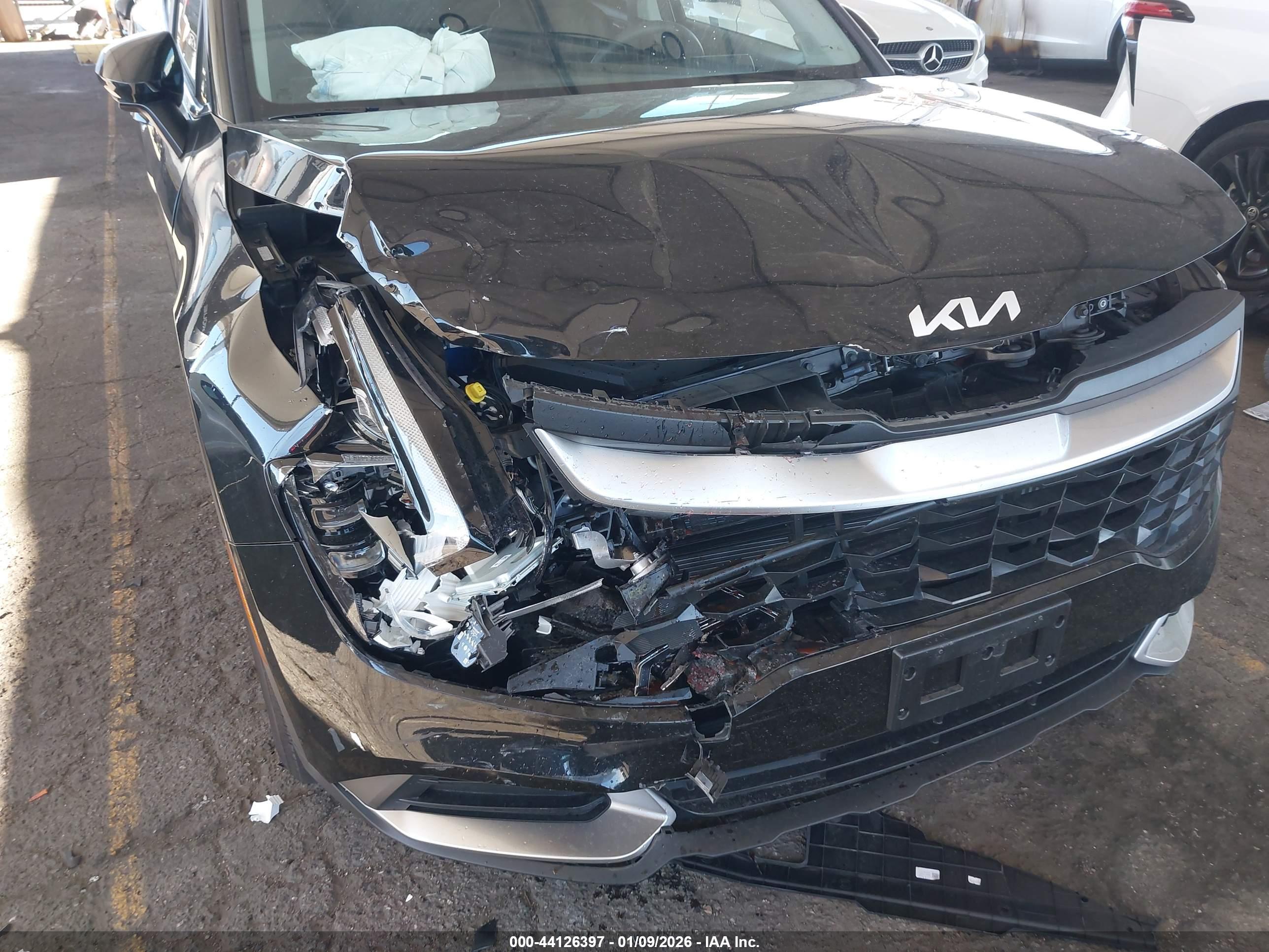 KIA SPORTAGE image 6