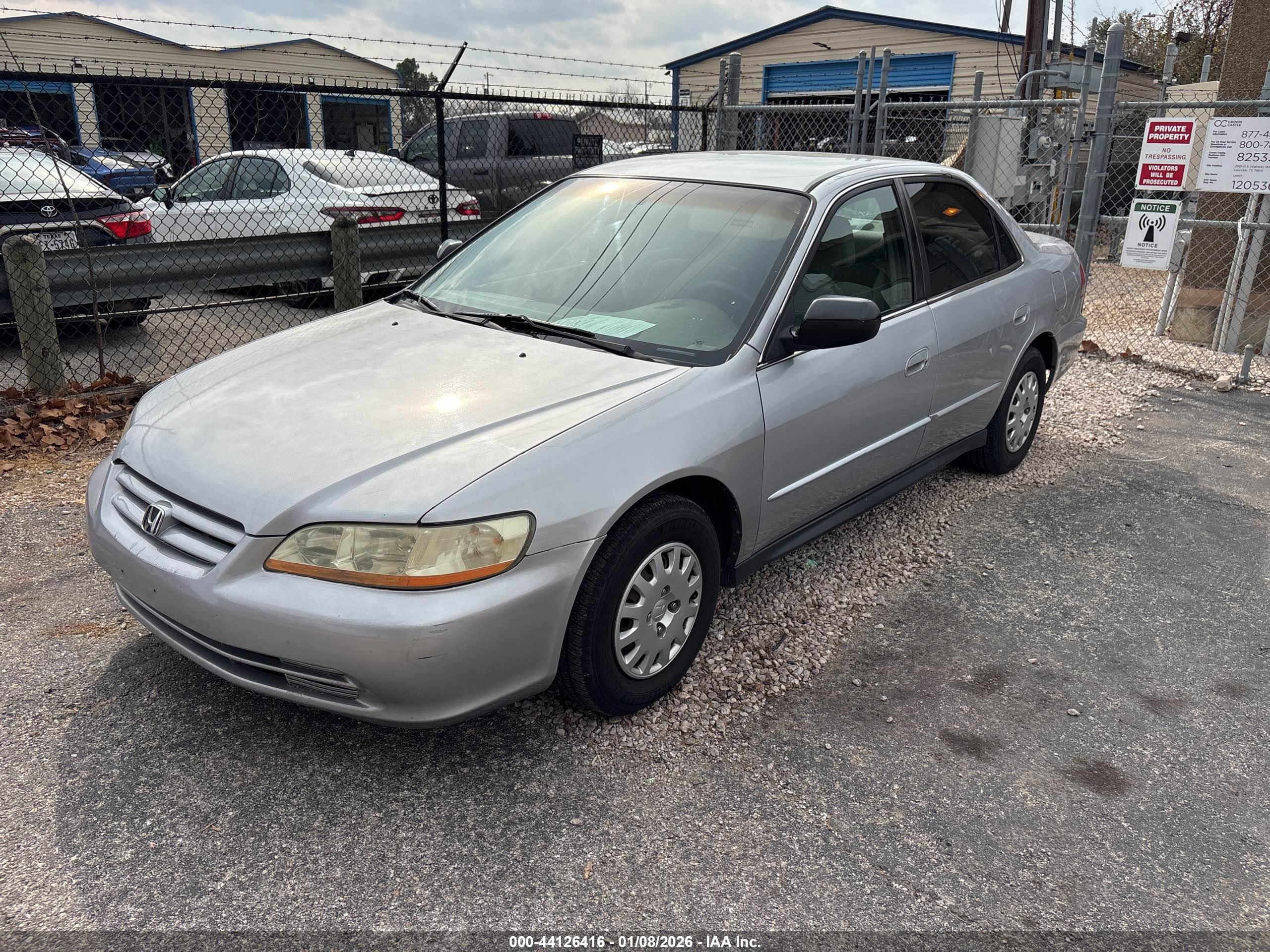 HONDA ACCORD image 2