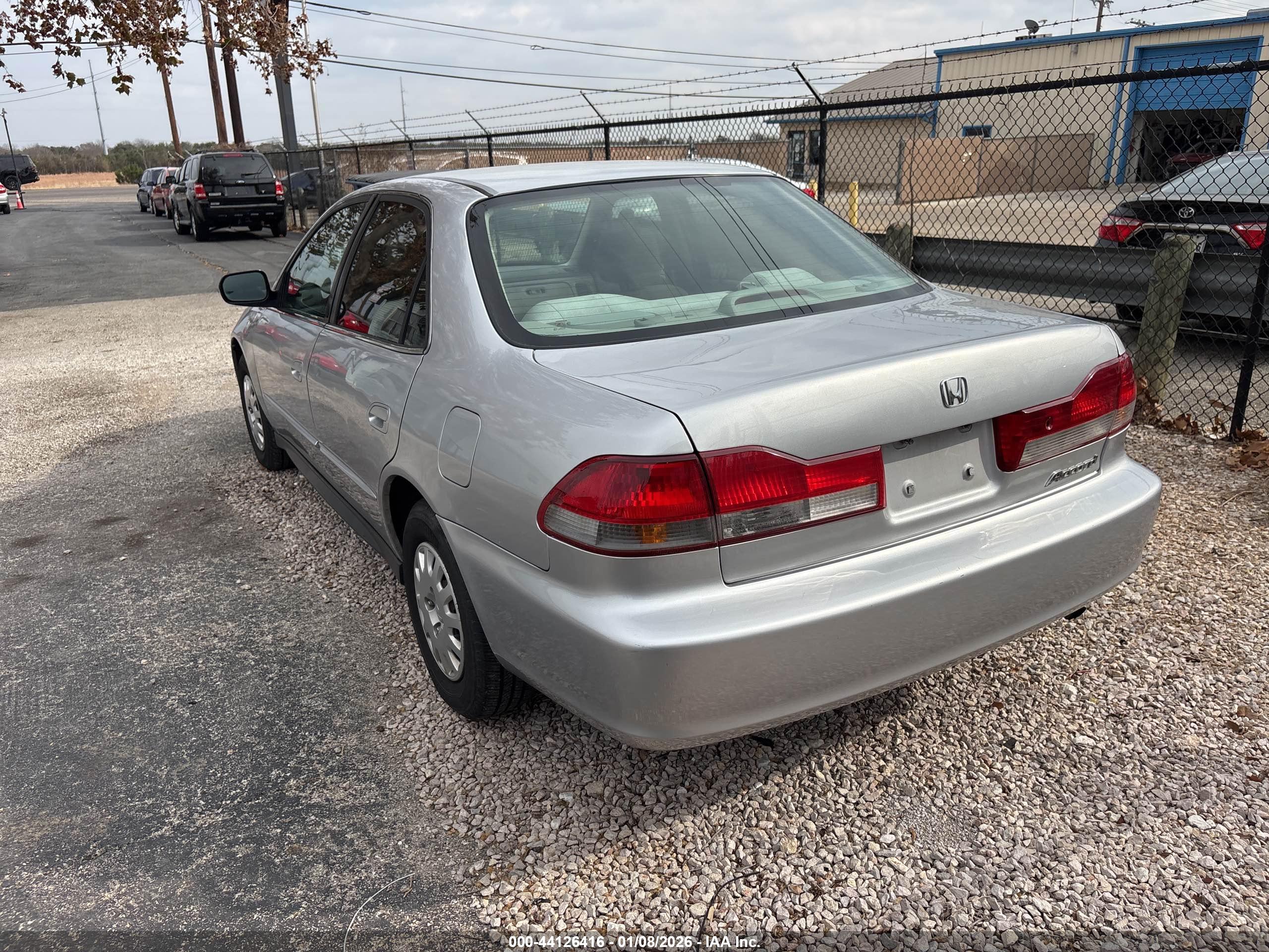 HONDA ACCORD image 3