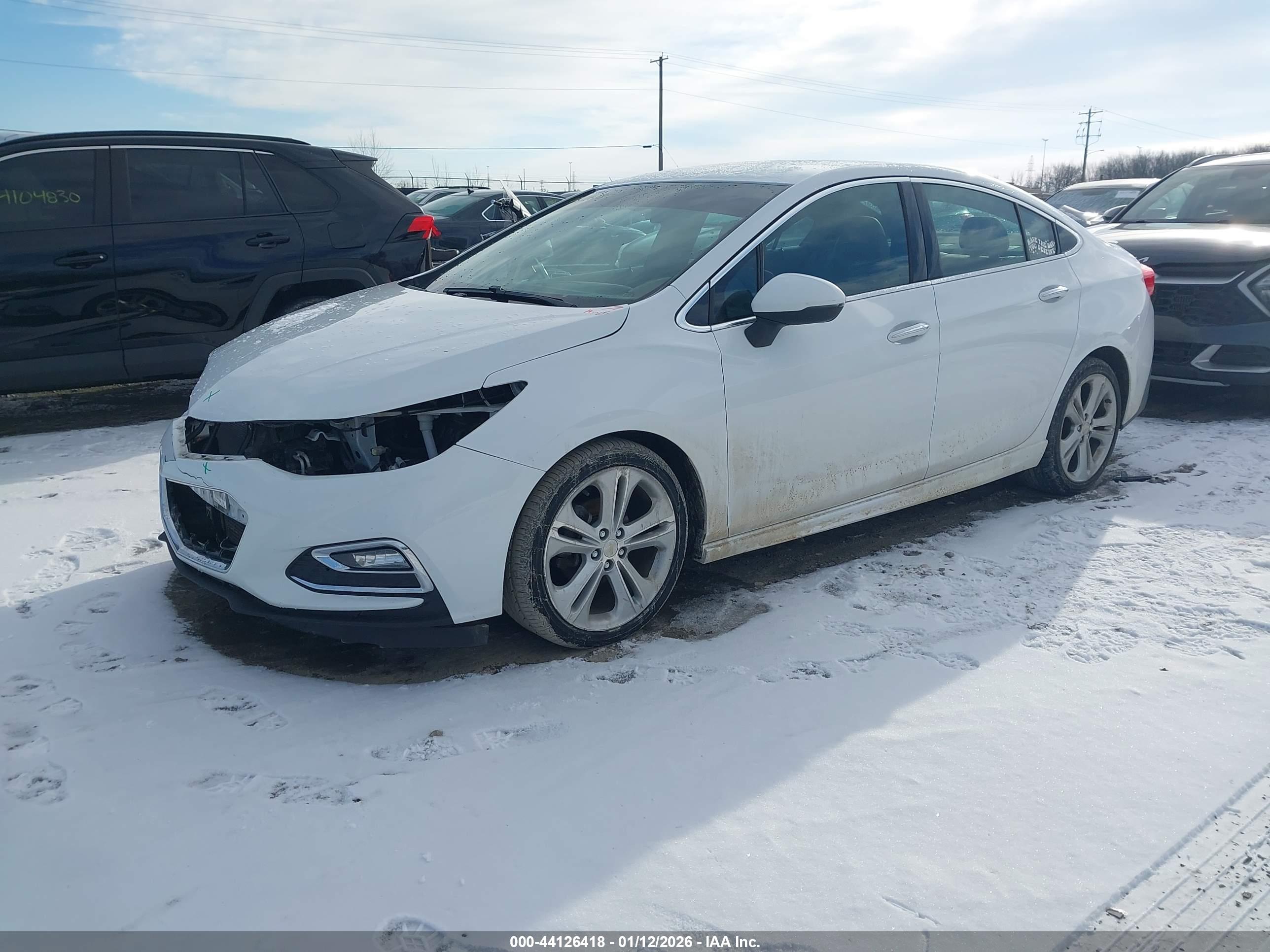CHEVROLET CRUZE image 2