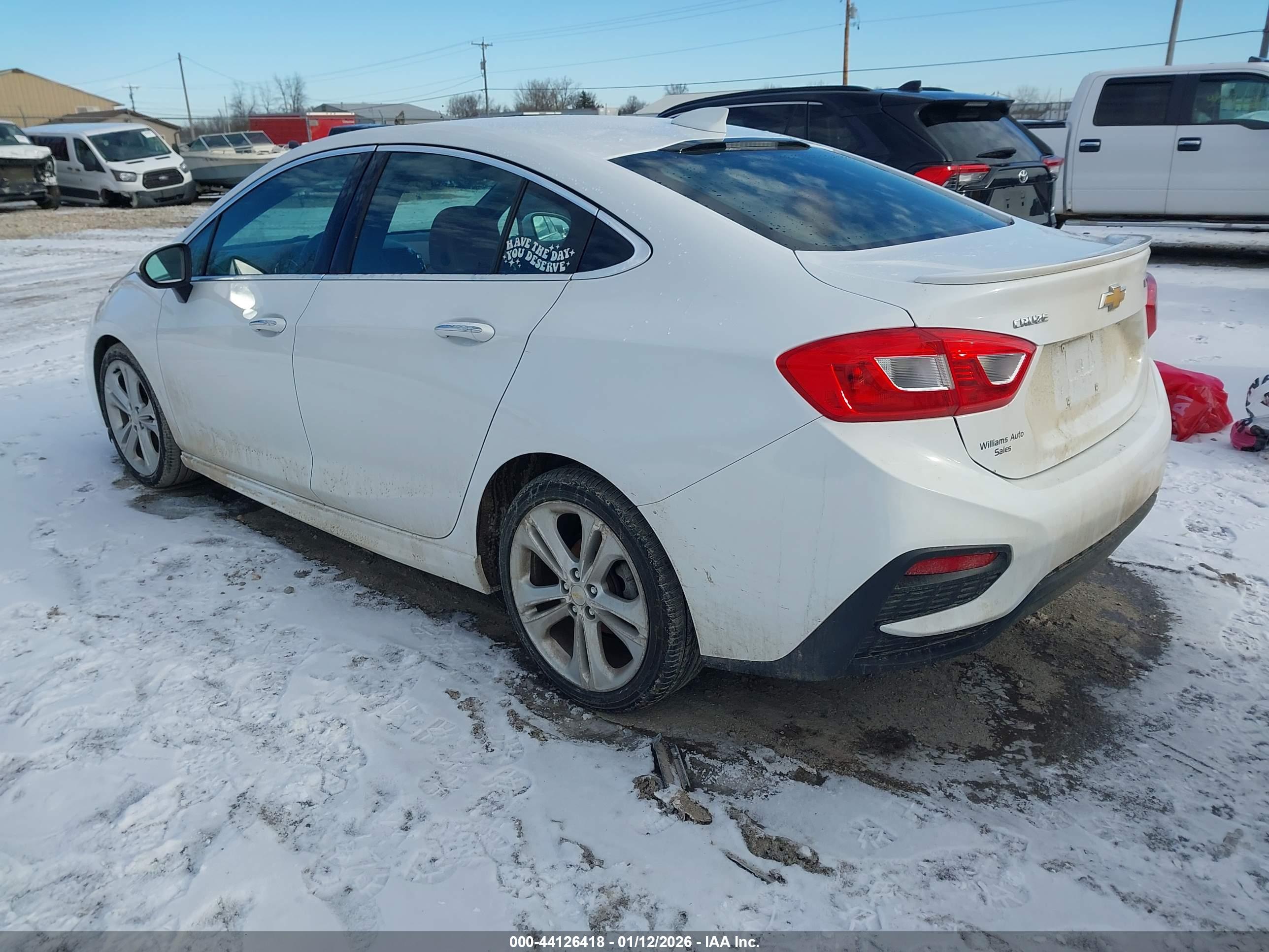 CHEVROLET CRUZE image 3