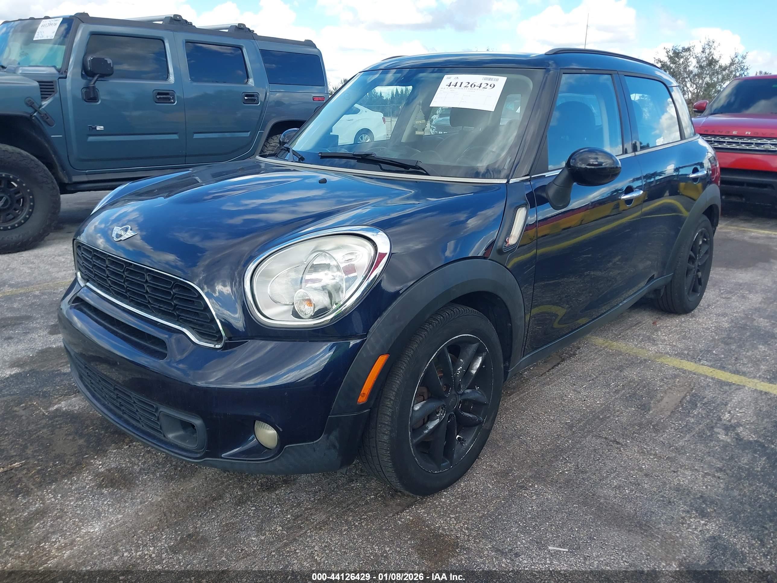 MINI COOPER image 2