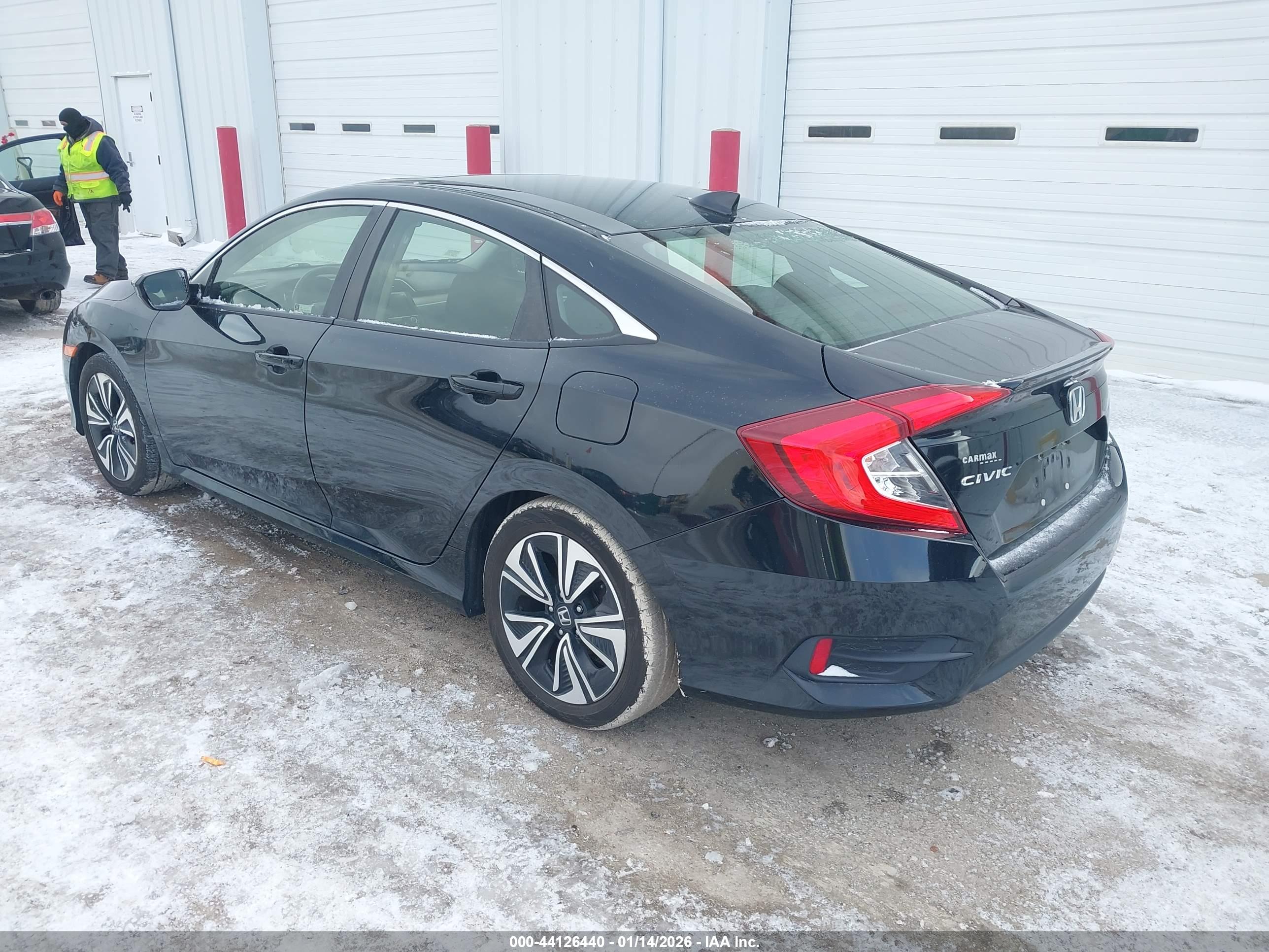 HONDA CIVIC image 3
