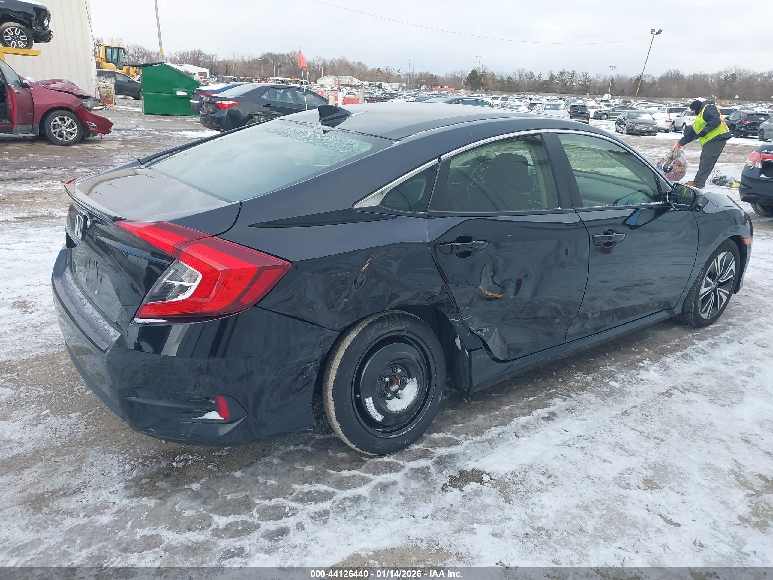 HONDA CIVIC image 4