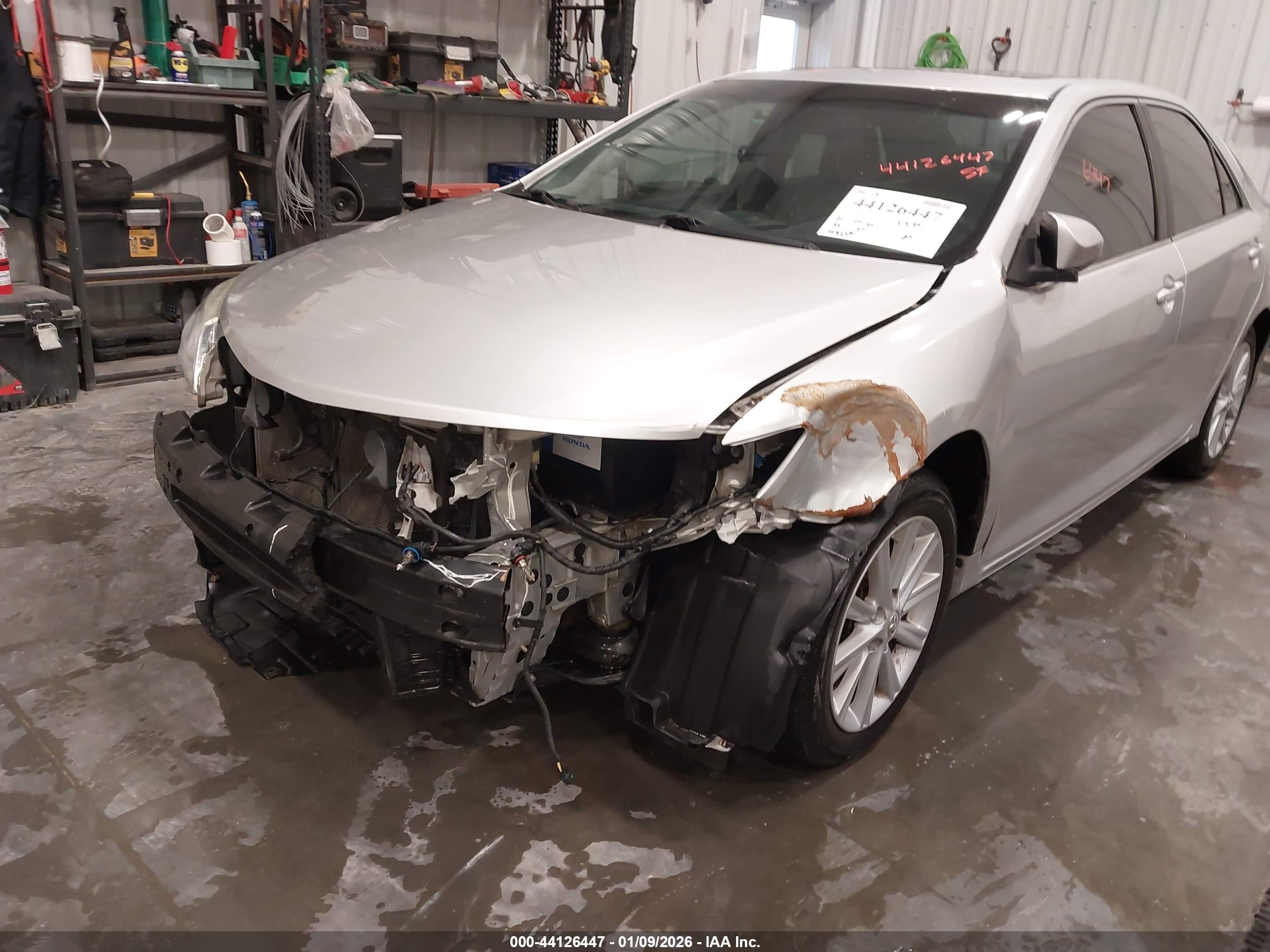 TOYOTA CAMRY image 6
