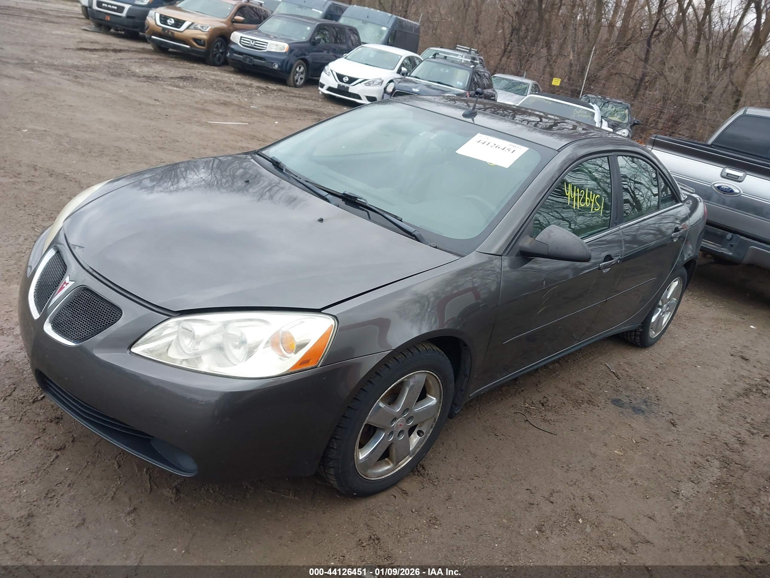 PONTIAC G6 image 2