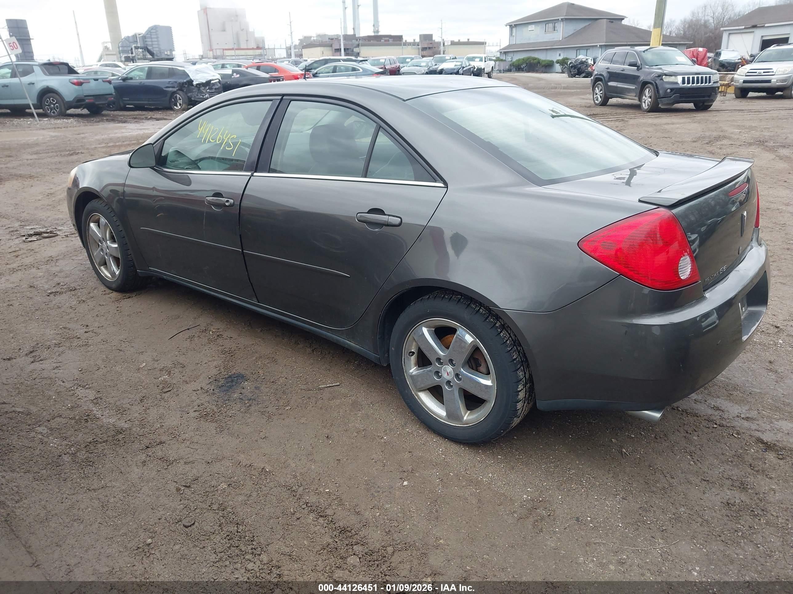 PONTIAC G6 image 3
