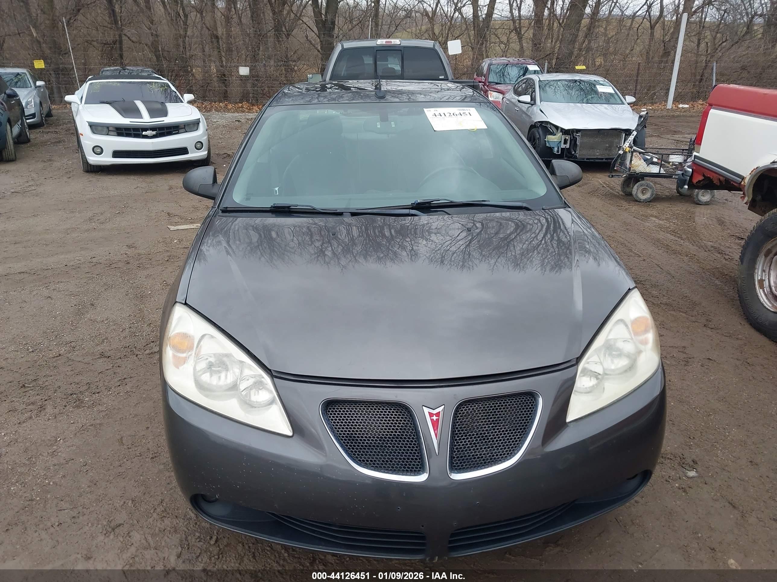 PONTIAC G6 image 6
