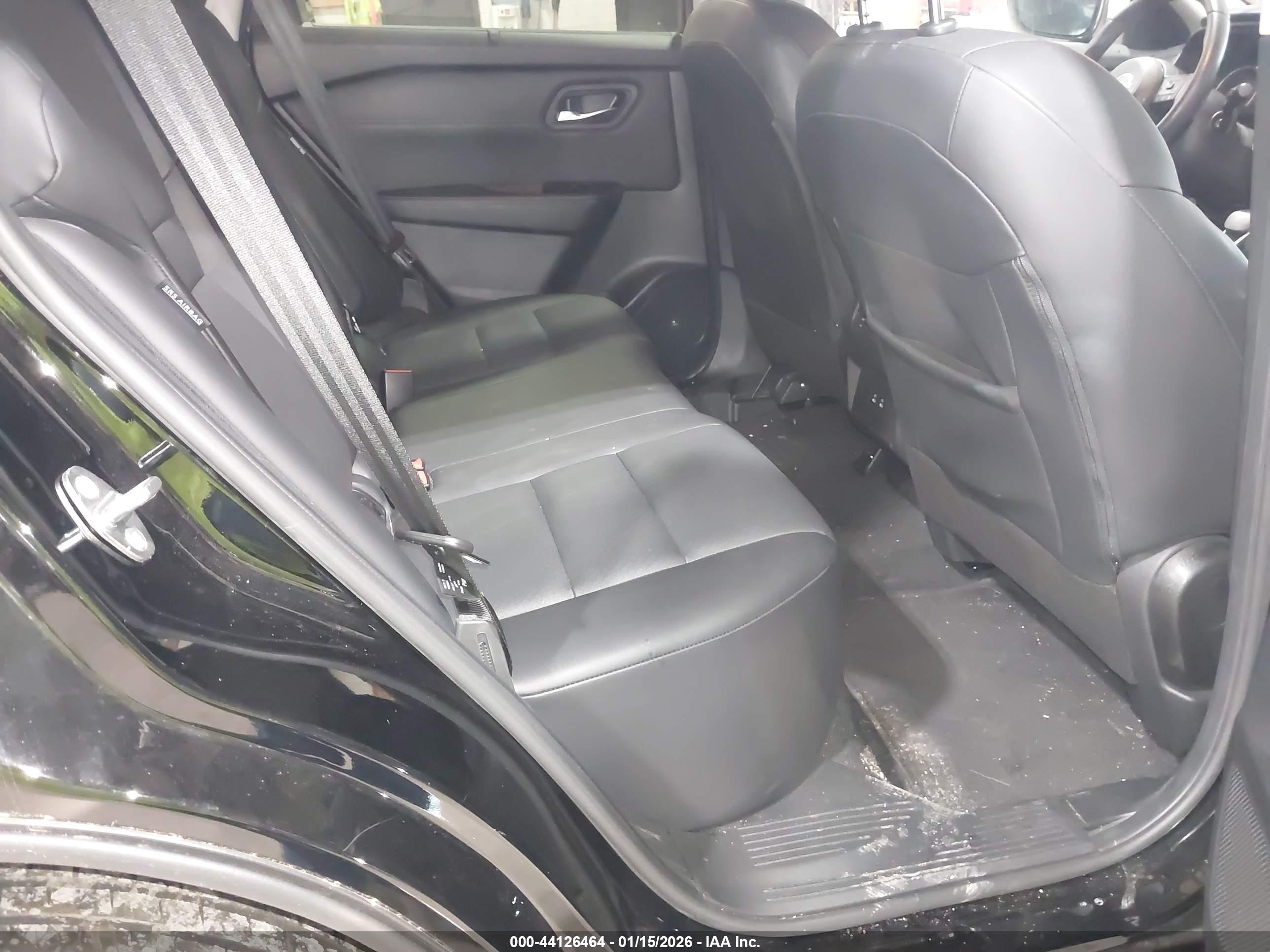 NISSAN ROGUE image 8