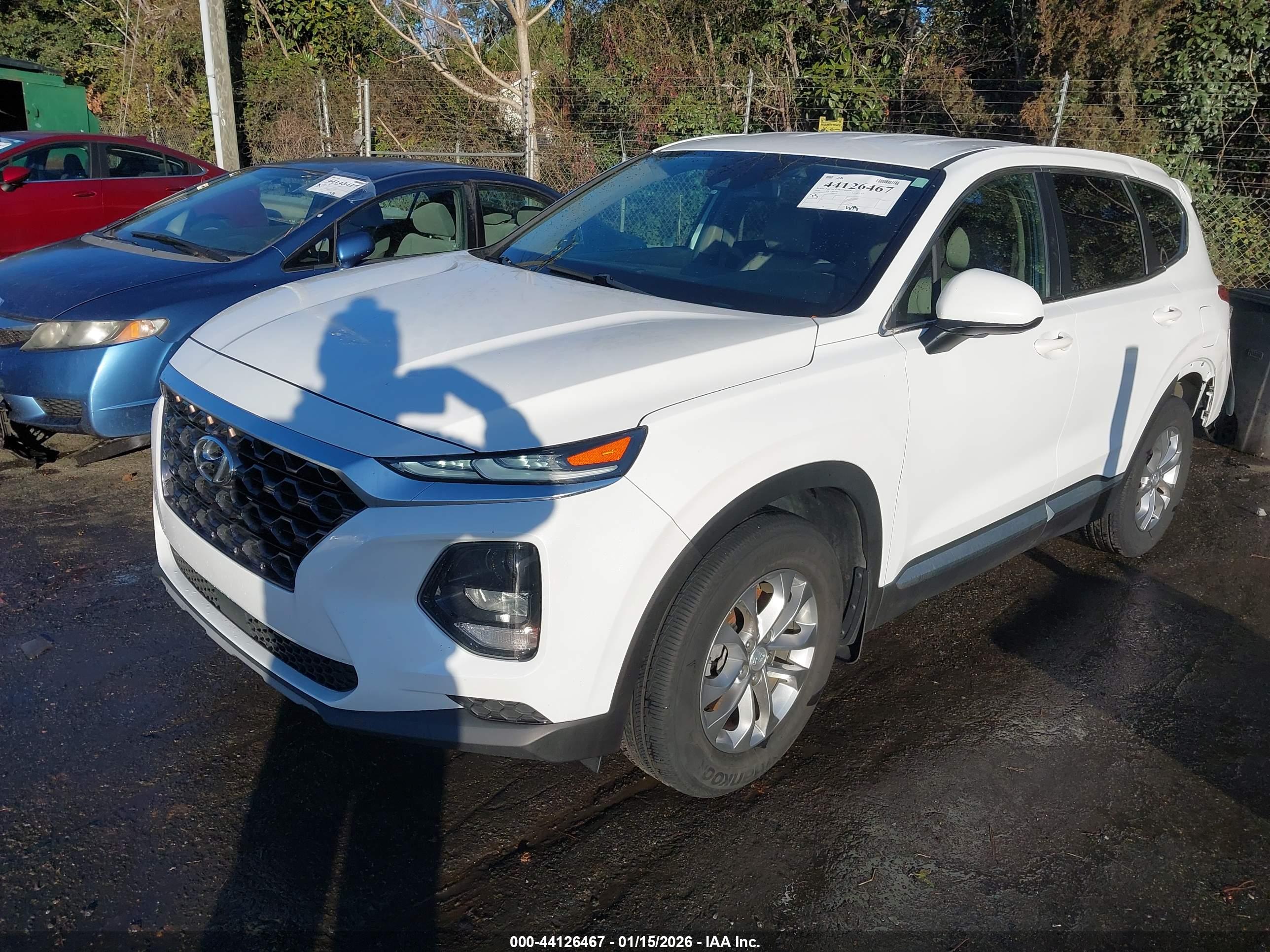 HYUNDAI SANTA image 2