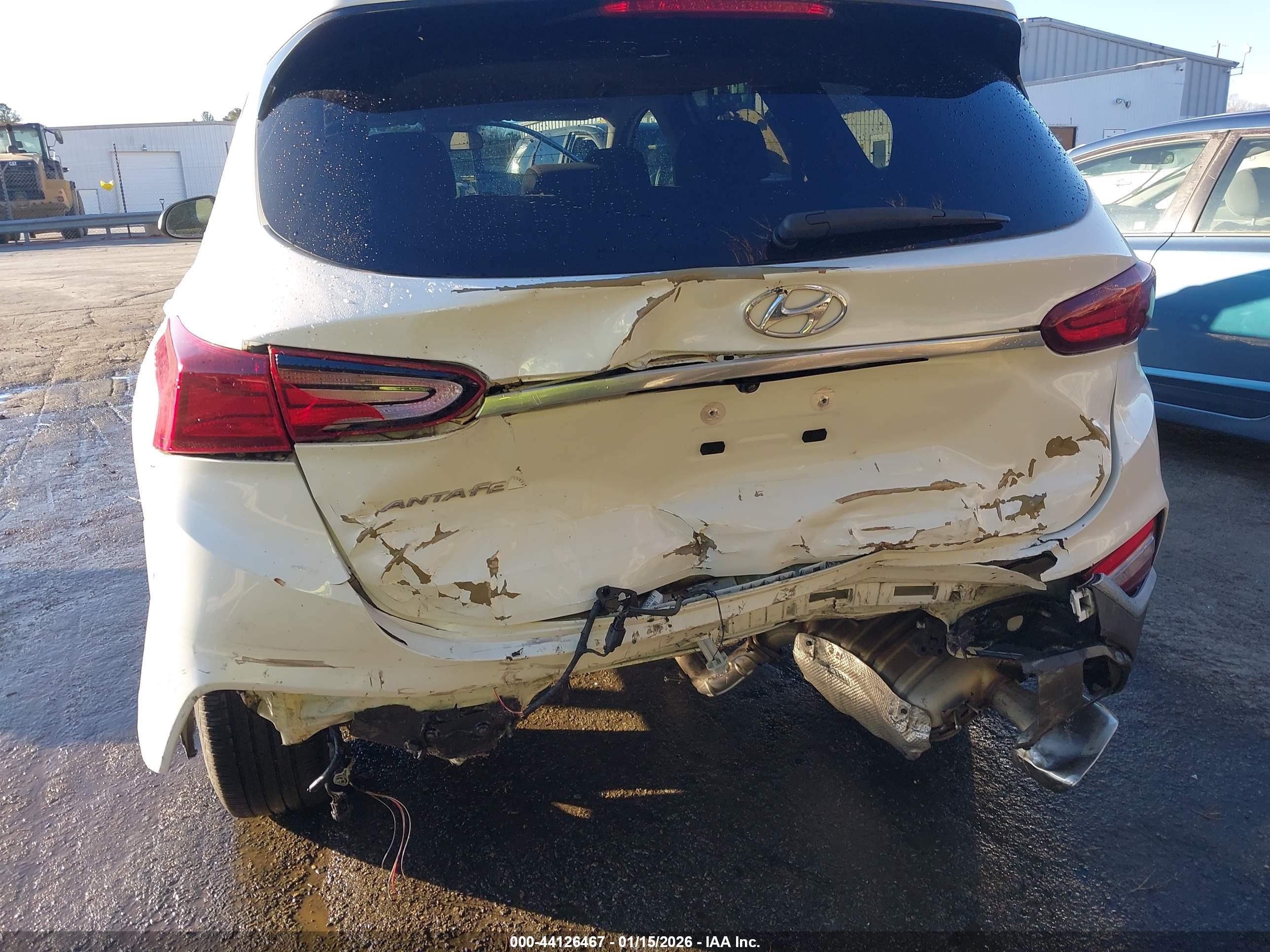 HYUNDAI SANTA image 6
