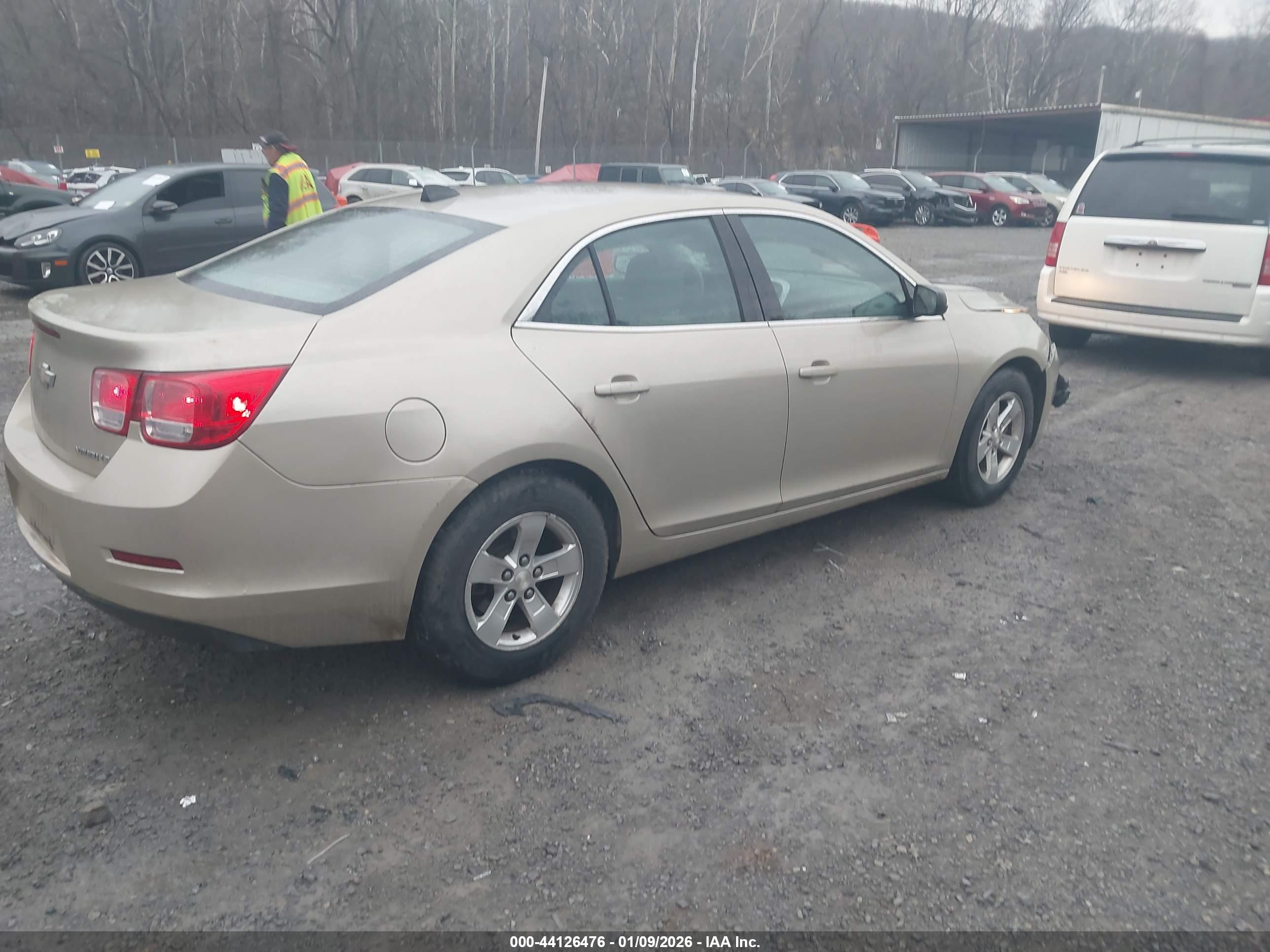 CHEVROLET MALIBU image 4