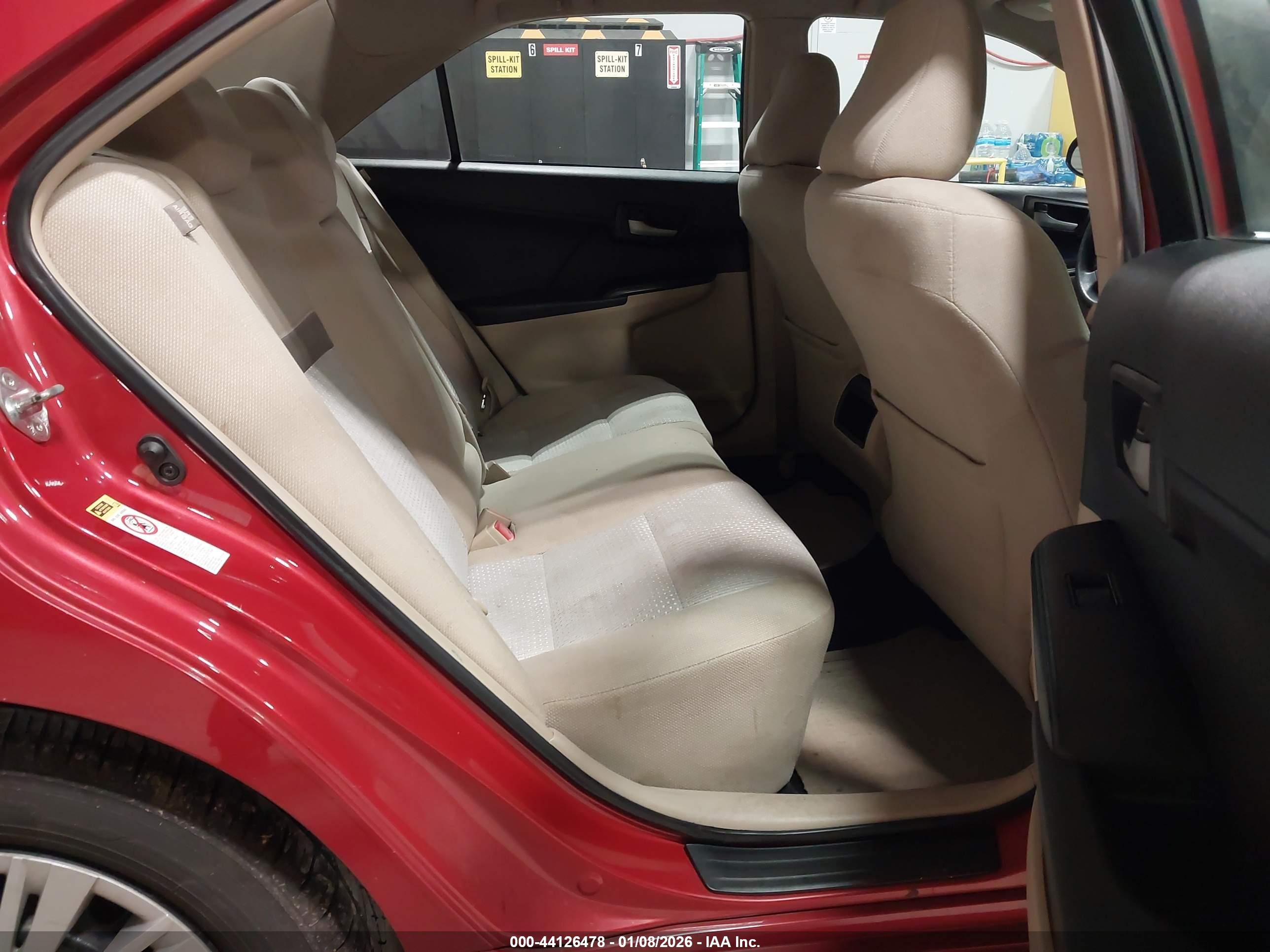 TOYOTA CAMRY image 8
