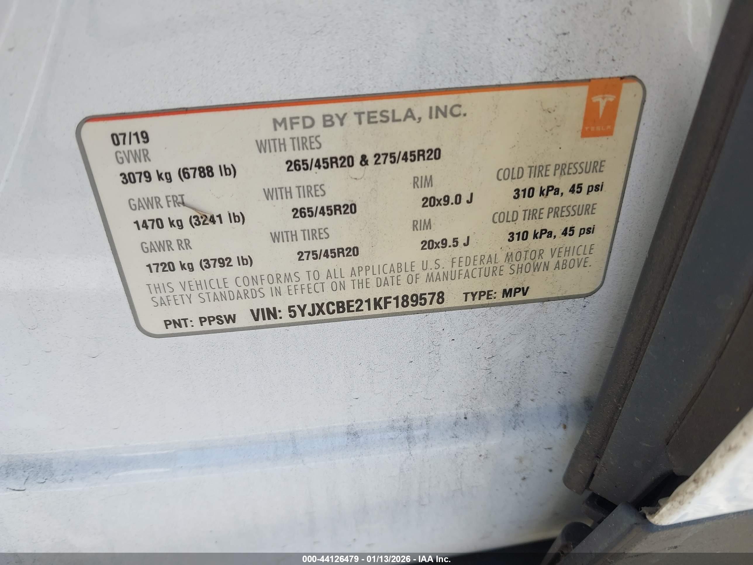 TESLA MODEL image 9