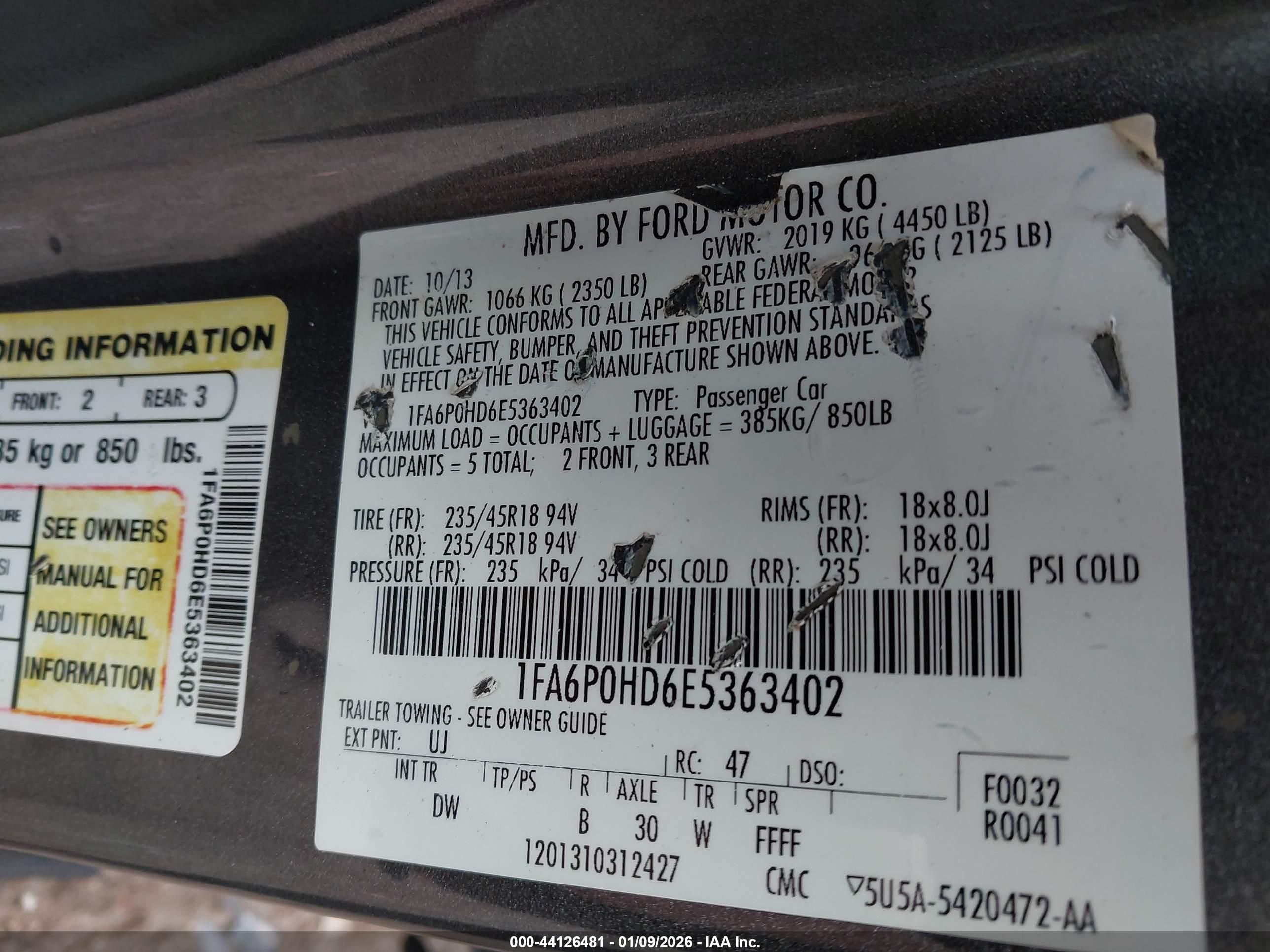 FORD FUSION image 9